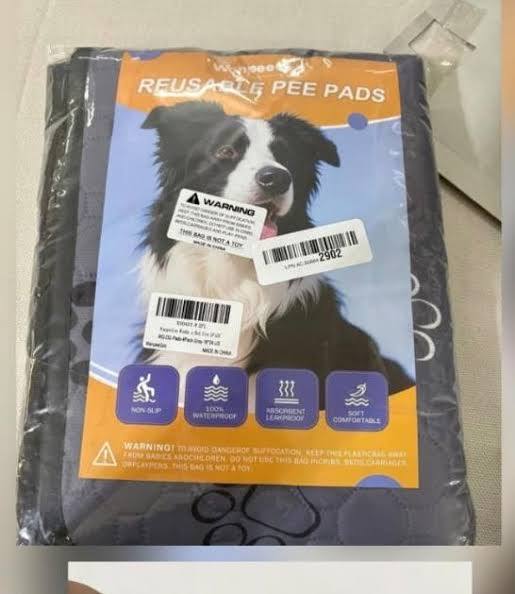 Alfombrillas / Almohadillas Reutilizables y Lavables para el Entrenamiento de Mascotas (Reusable Pee Pads) de la marca WonpetGed. ARTICULO VIENE COMO SE OBSERVA EN LA SEGUNDA IMAGEN
