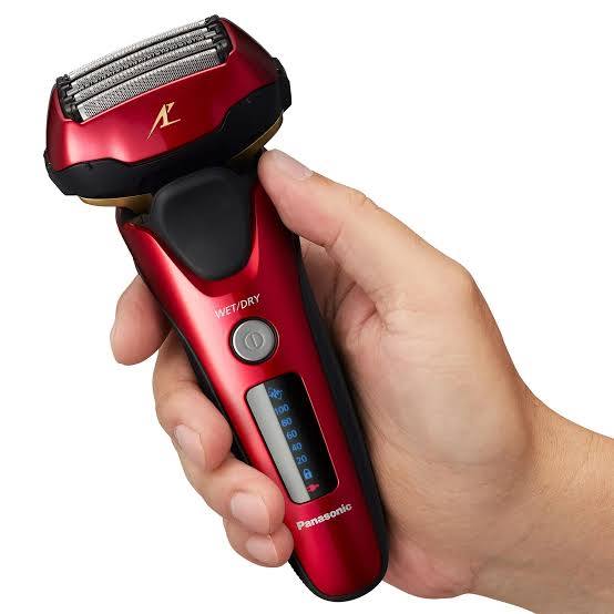 afeitadora eléctrica premium para hombre de la serie Panasonic ARC5 (Modelo: ES-ALV6HR)