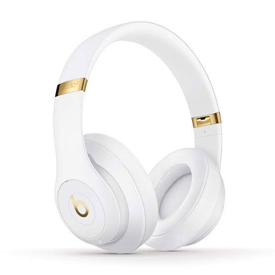 kit de auriculares circumaurales inalámbricos y estuche