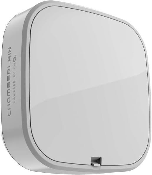 luz LED inteligente para garaje Chamberlain Smart myQ LED Garage Light (modelo MYOLED2) ARTICULO VIENE COMO SE MUESTRA EN LA SEGUNDA IMAGEN )
