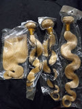 rollo de extensión de cabello (comúnmente llamado hair bundle o cortina de pelo) en un tono rubio miel / rubio dorado. ARTICULO VIENE COMO SE MUESTRA EN LA IMAGEN 2-3 SOLO VIENE UNA PIEZA