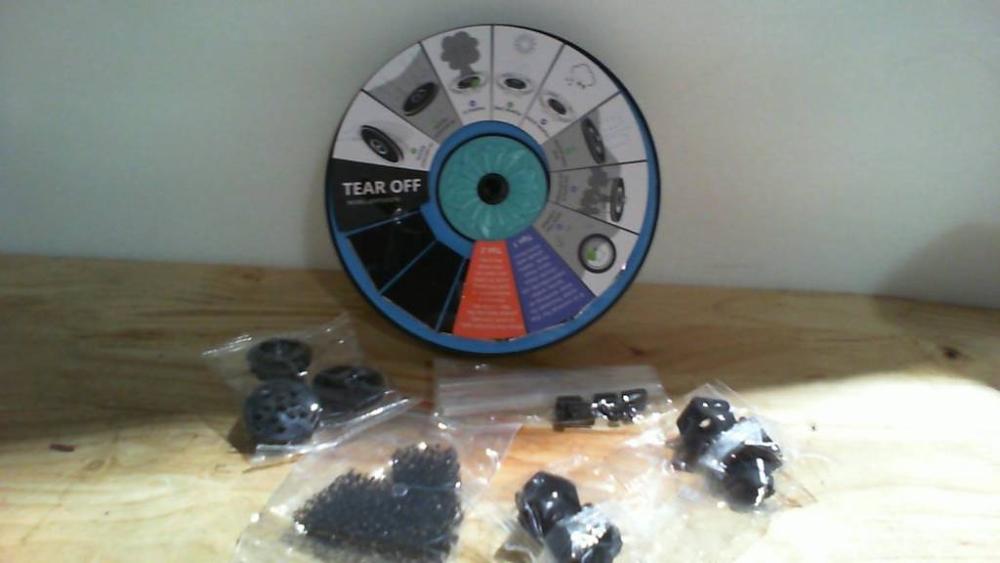 kit de bomba de fuente de agua flotante alimentada por energía solar, diseñado principalmente para la decoración y oxigenación de baños de pájaros