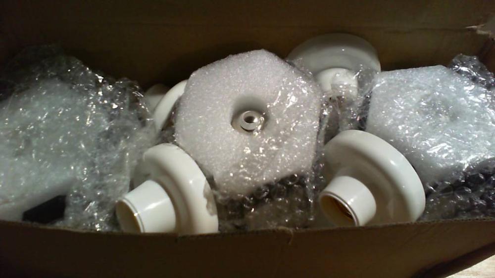 juego de plafones o bases de cerámica/porcelana blanca para bombillos