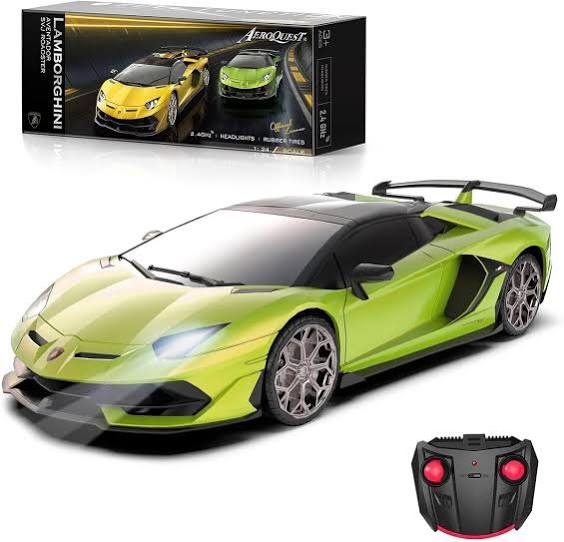 automóvil a control remoto Lamborghini Aventador SVJ Roadster