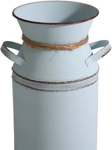 florero decorativo metálico con forma de lechera antigua rústica