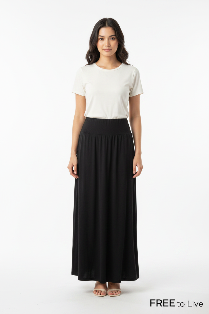 Falda maxi FREE to Live con modelo