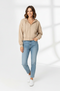 Hoodie Trendy Queen con modelo
