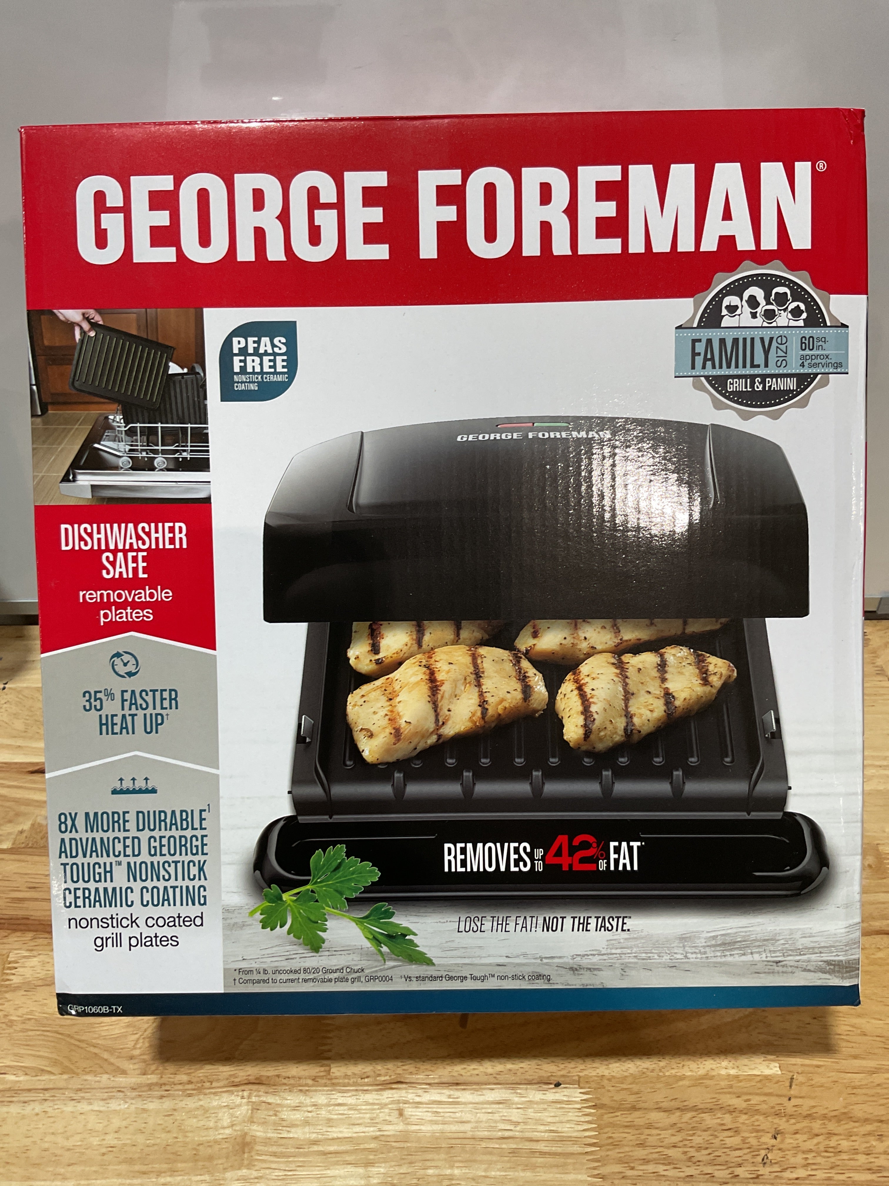 Parrilla Eléctrica y Prensa Panini George Foreman para 4 Porciones – Placas Removibles Antiadherentes, Bandeja Recolectora de Grasa, Color Negro