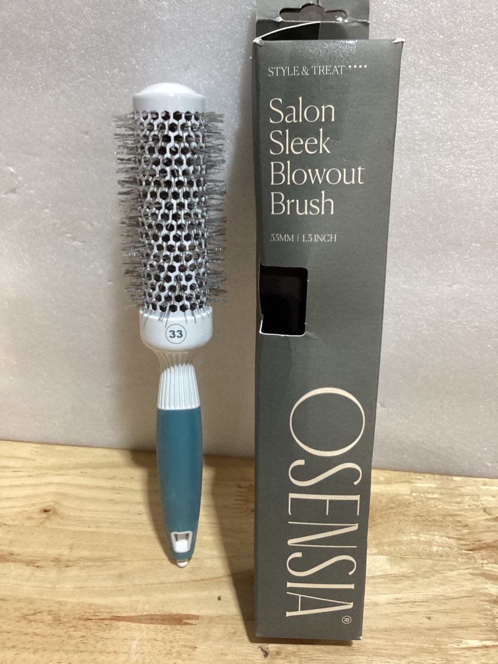 Cepillo de peluquería profesional - Cepillo iónico pequeño de cerámica de 33 mm de diámetro - Cepillo alisador Osensia ultraligero, térmico y antiestático