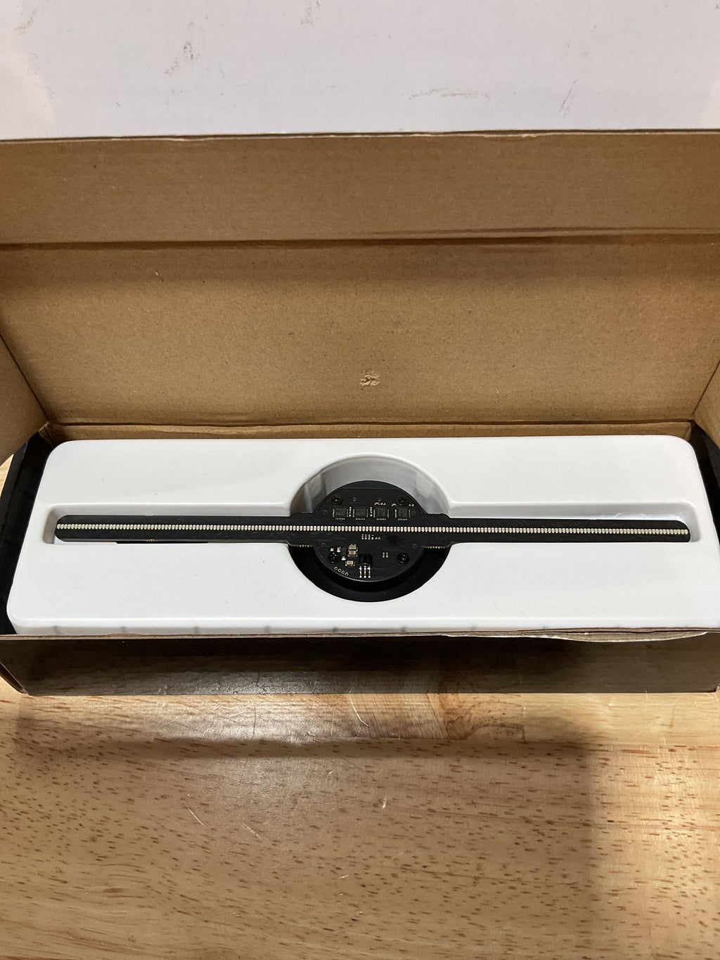 Ventilador Holograma 3D con Bluetooth y Control Remoto — Proyector LED HD con 700 Videos