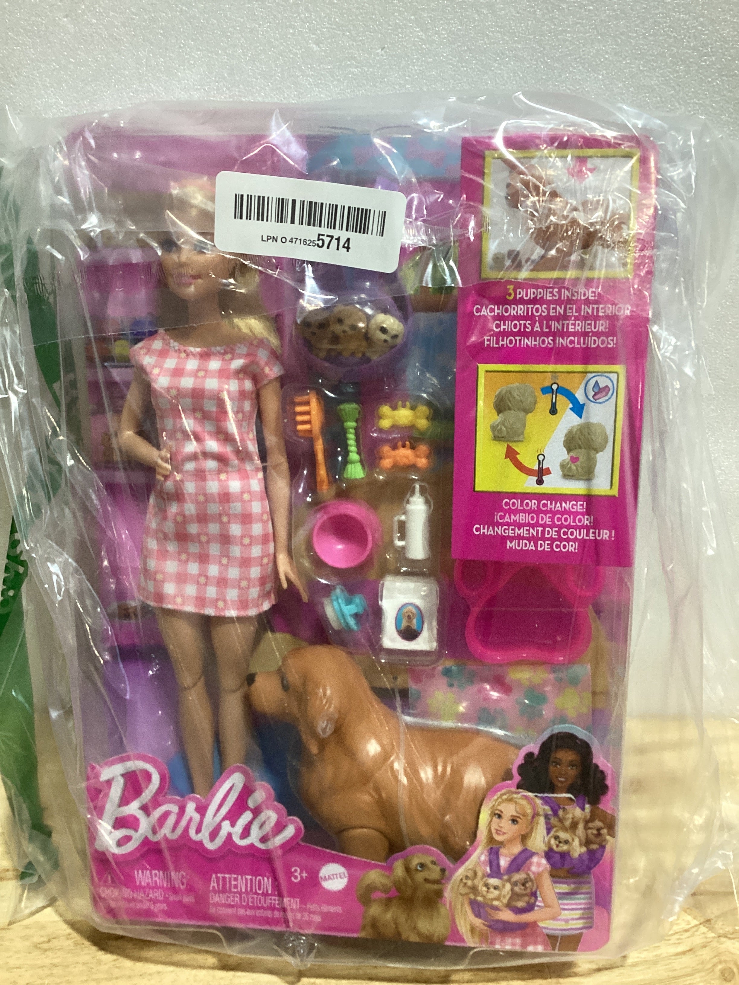 Set Barbie con Perrita Mamá y 3 Cachorros Recién Nacidos – Cambio de Color + Accesorios para Mascotas