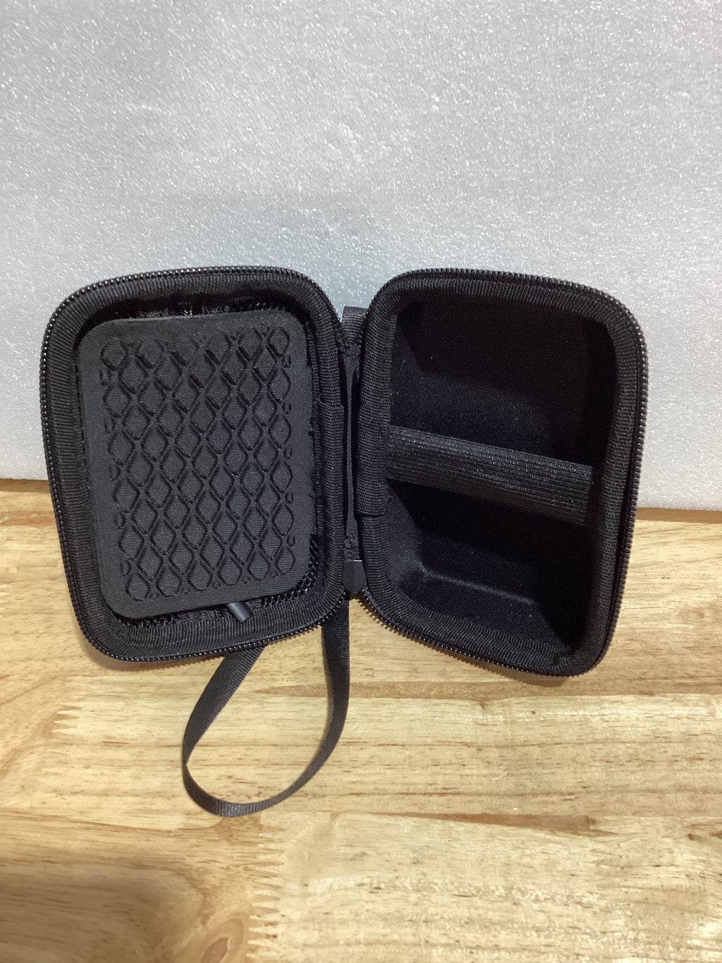 Funda para Cámara Compatible con Cámara Digital KODAK PIXPRO FZ45-BK/FZ55, CAMKORY DC403, STUOGYUM DC402-AF, Estuche Compacto de Viaje con 3 Ranuras para Tarjetas SD y Bolsillo de Malla