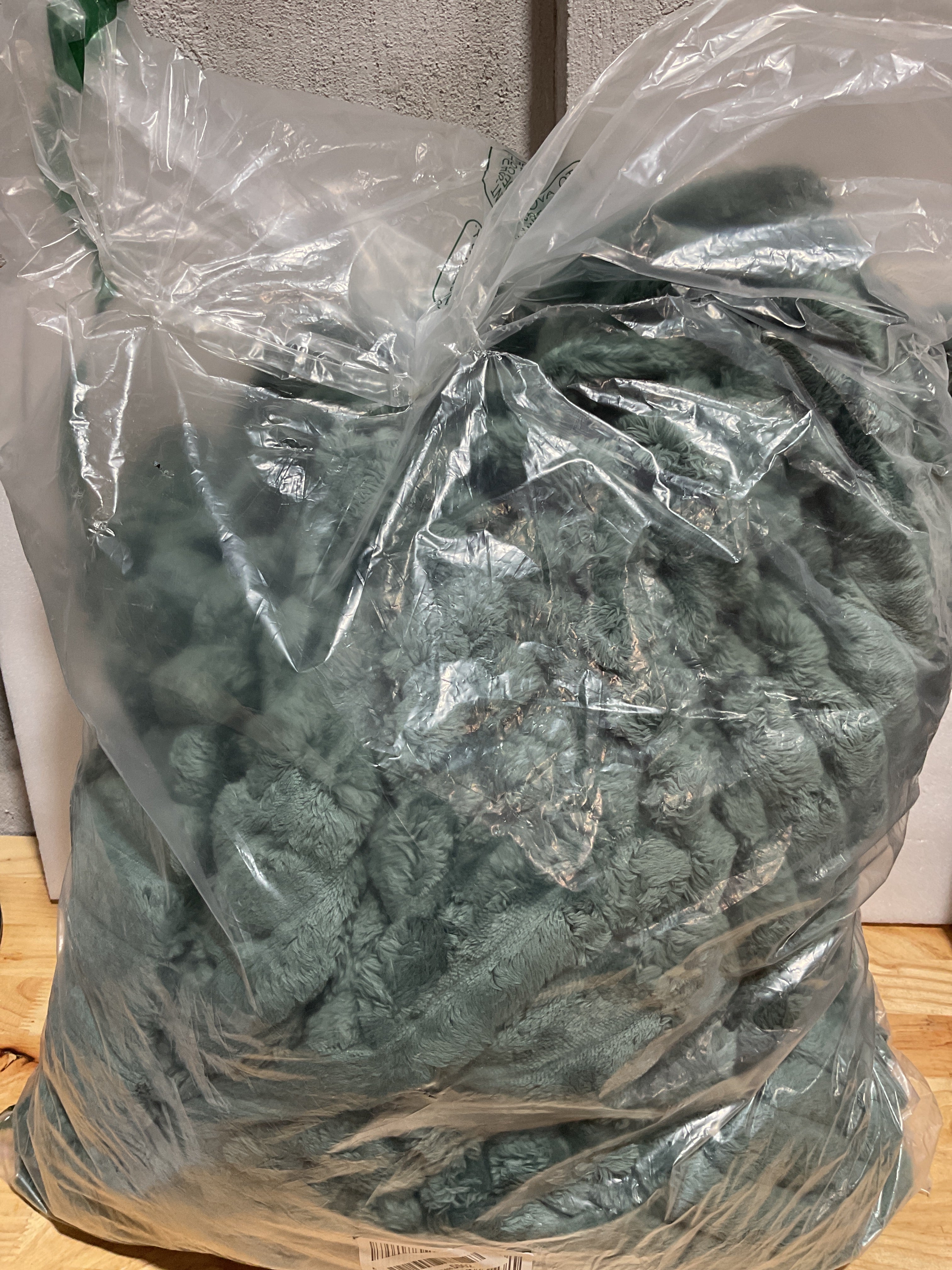 Bedsure GentleSoft — Manta Fleece Verde Mallard para Sofá 90x90 Pulgadas Suave y Acogedora