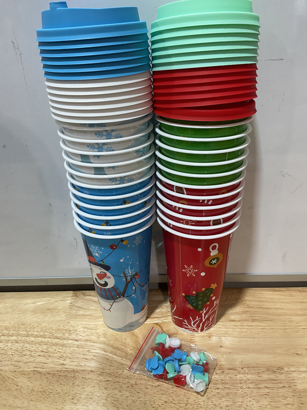 Vasos Navideños FZR Legend 24 Pcs – 16oz Luminosos para Fiestas y Niños