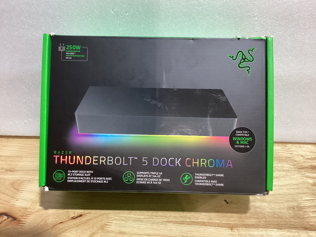 Docking Station Razer Thunderbolt 5 Dock Chroma — 11 Puertos, Slot M.2 SSD, 120Gbps, 3x 4K 144Hz