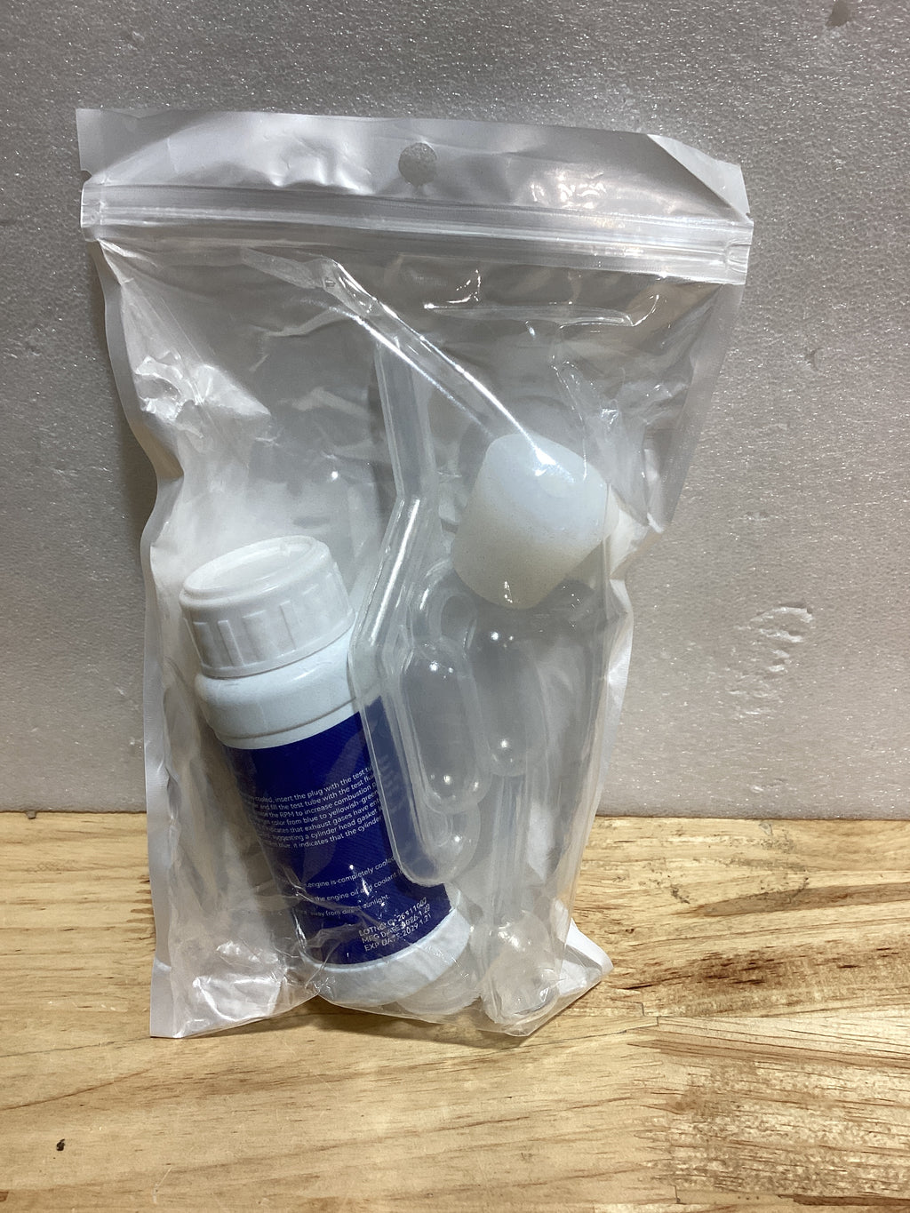 Prueba de CO2 para juntas de culata, comprobador de juntas de culata, diagnóstico rápido y fiable - hasta 50 pruebas, kit universal de reactivo líquido para coches y motocicletas, 100 ml