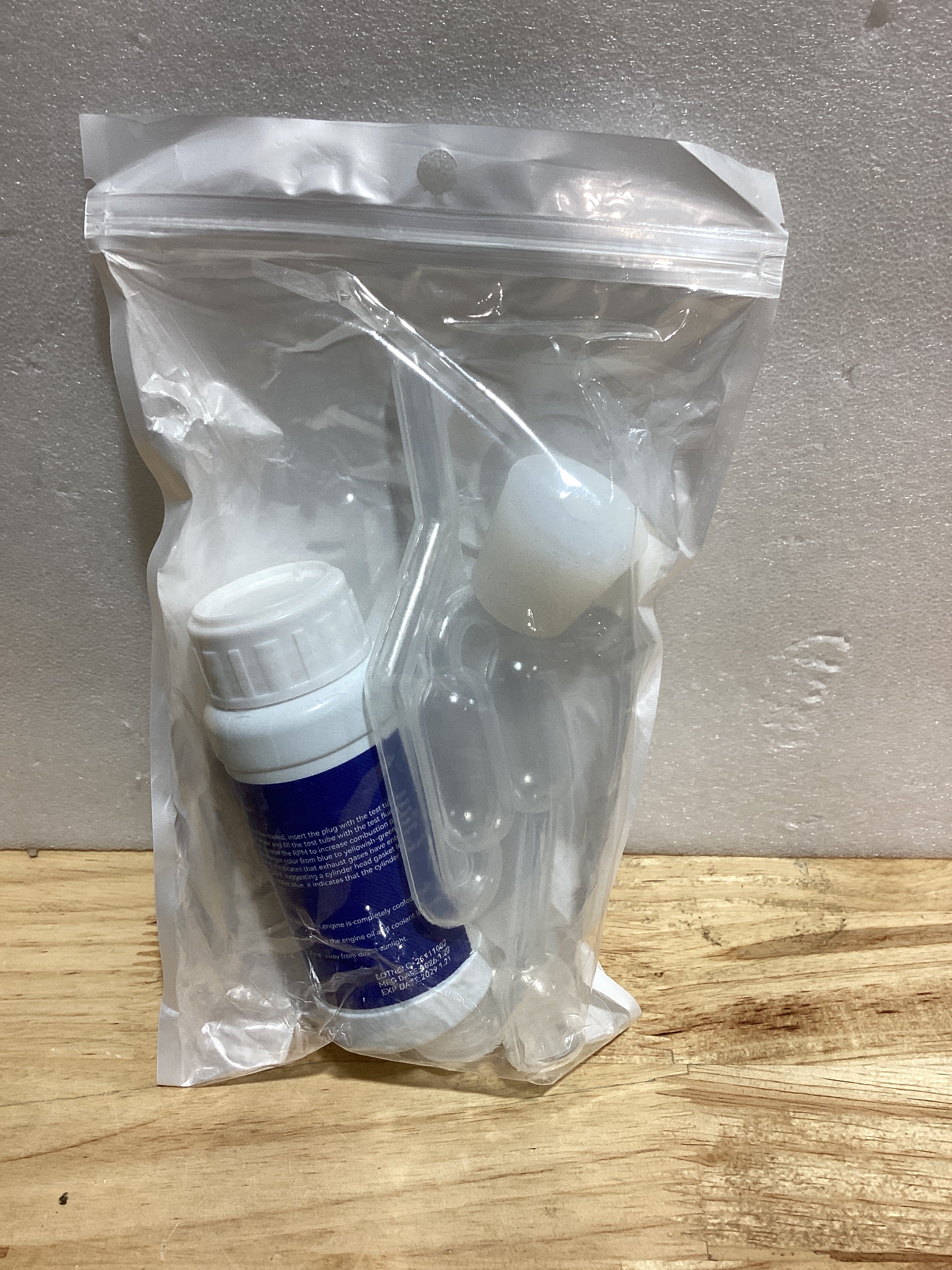 Prueba de CO2 para juntas de culata, comprobador de juntas de culata, diagnóstico rápido y fiable - hasta 50 pruebas, kit universal de reactivo líquido para coches y motocicletas, 100 ml