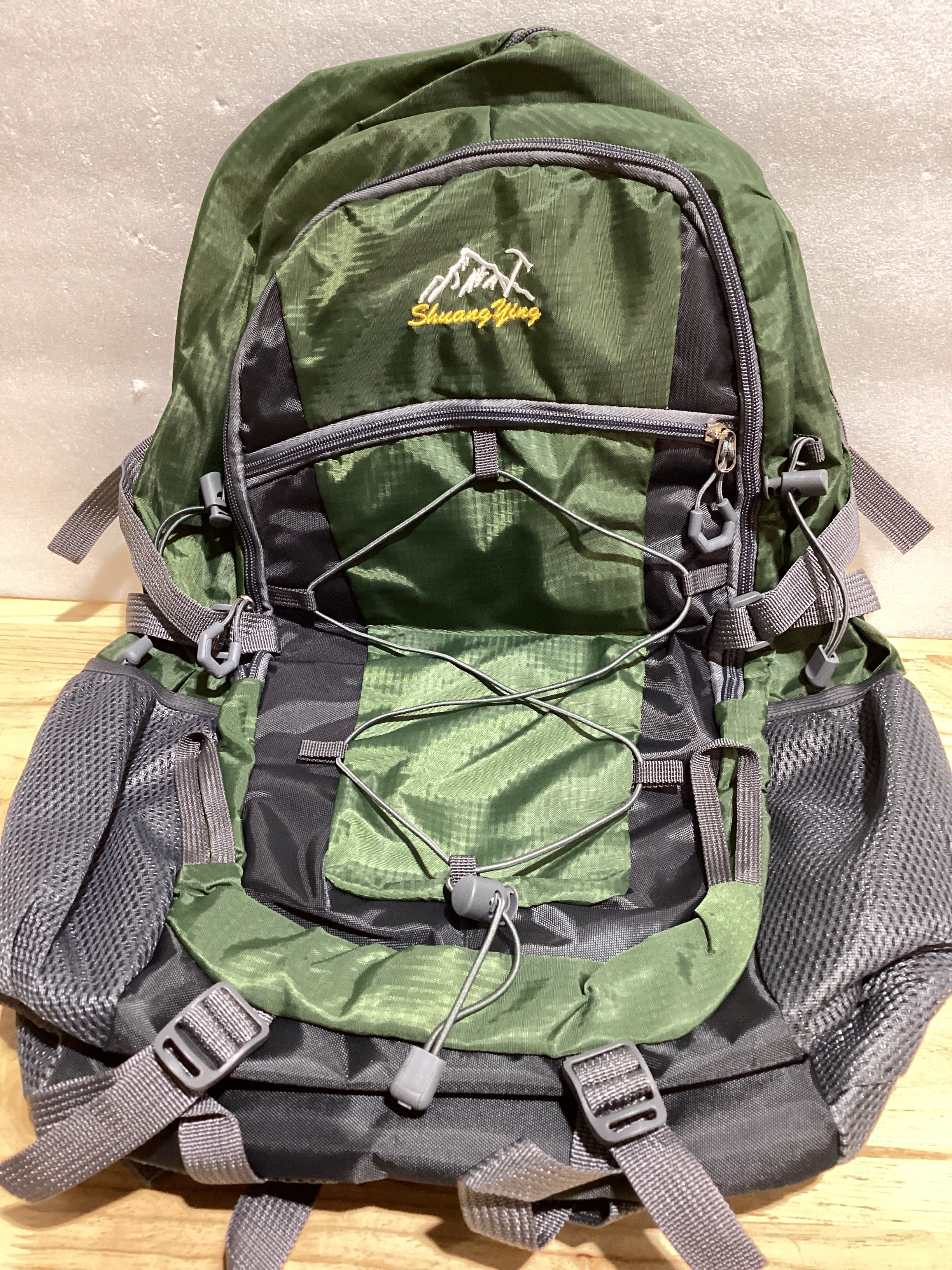 Mochila de Senderismo Plegable 40 Litros – Diseño en X, Ligera y Compacta