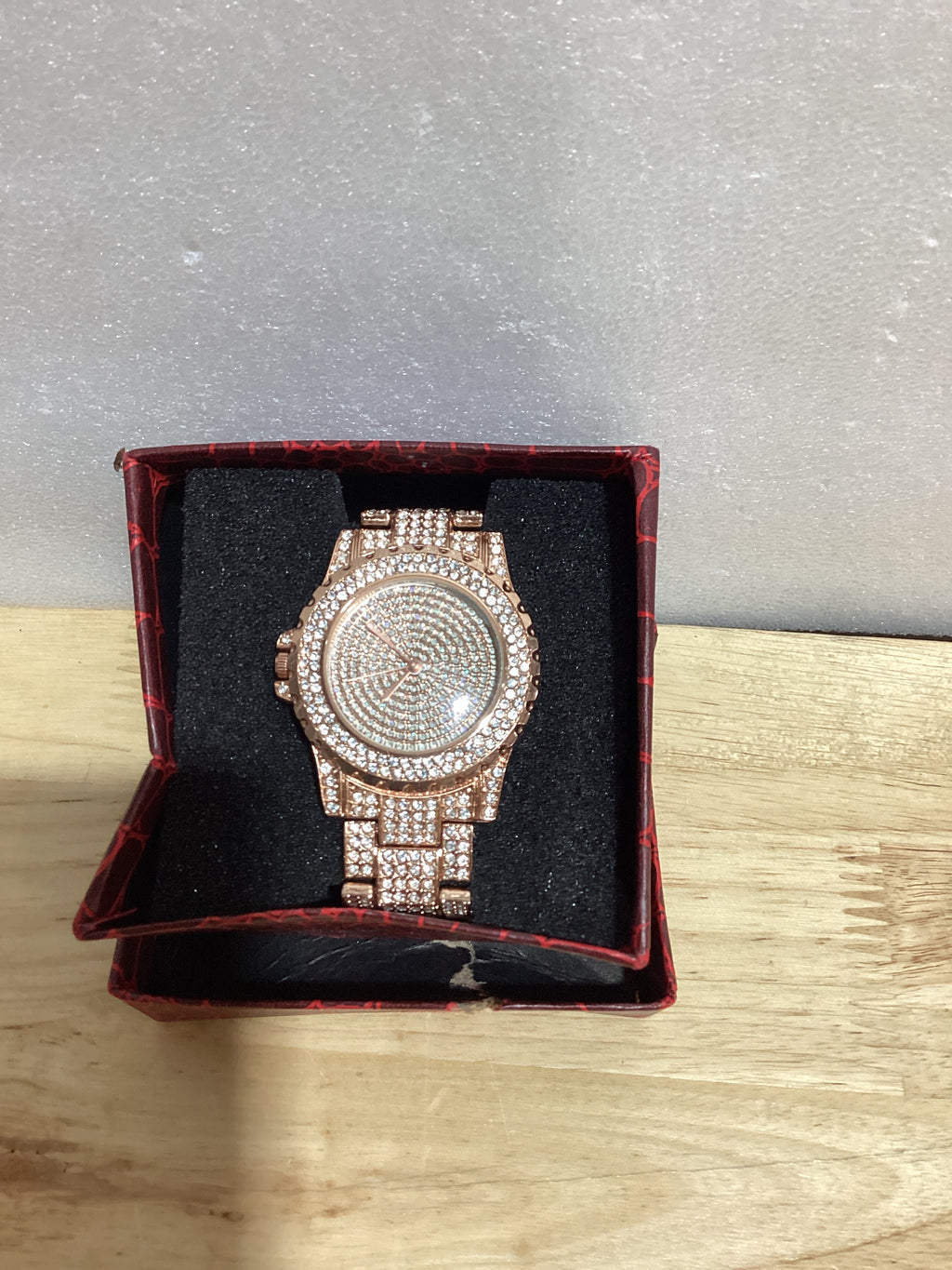 Reloj WTB0102 para Dama con Correa de Brillos en Oro Rosa – Elegante y Femenino