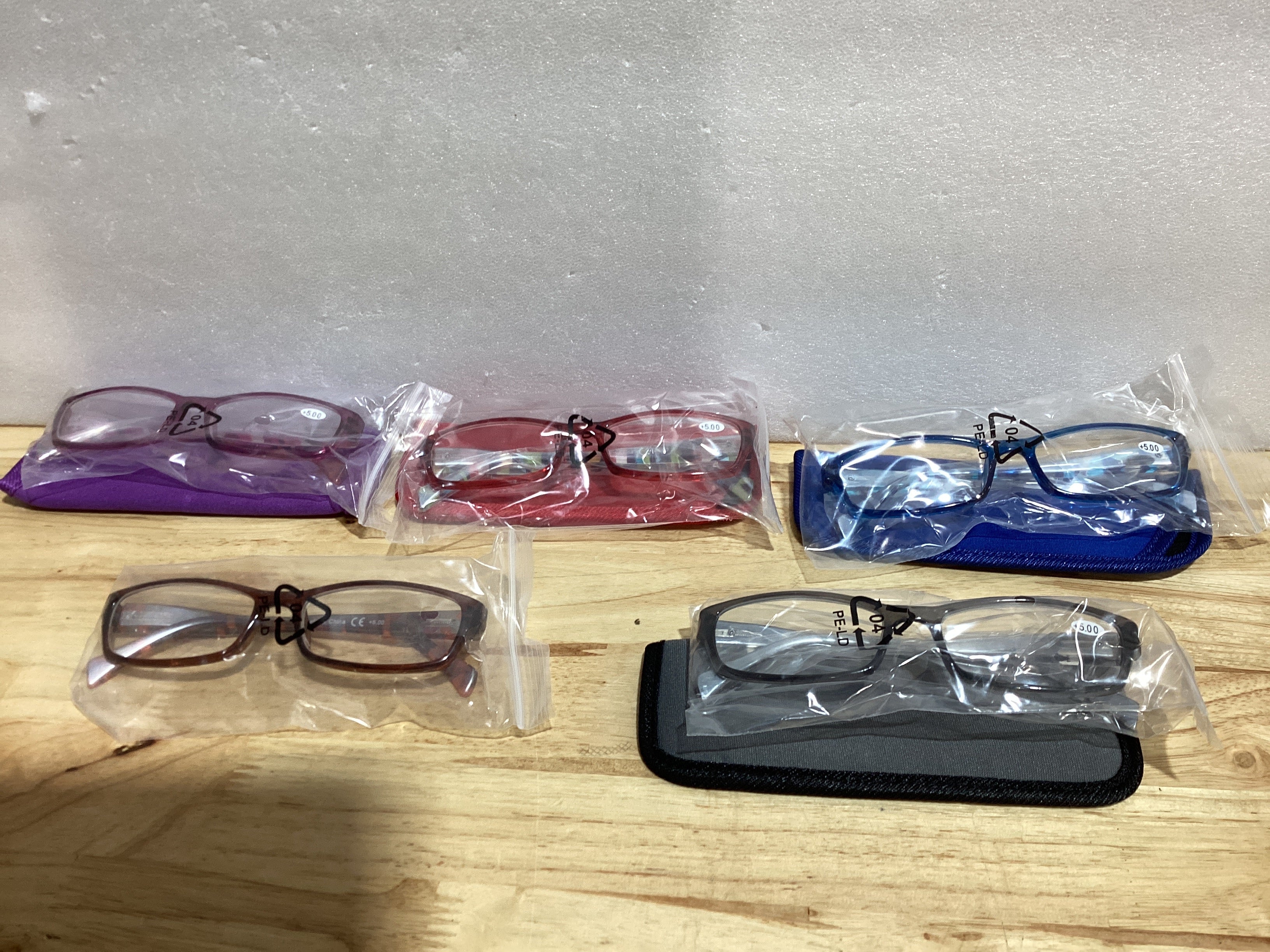 ⚠️ EL CAFÉ NO INCLUYE ESTUCHE - VER FOTOS | Pack de 5 Lentes de Lectura Gaoye con Bloqueo de Luz Azul — Bisagra Resorte, Colores Mixtos | Graduación 1.5