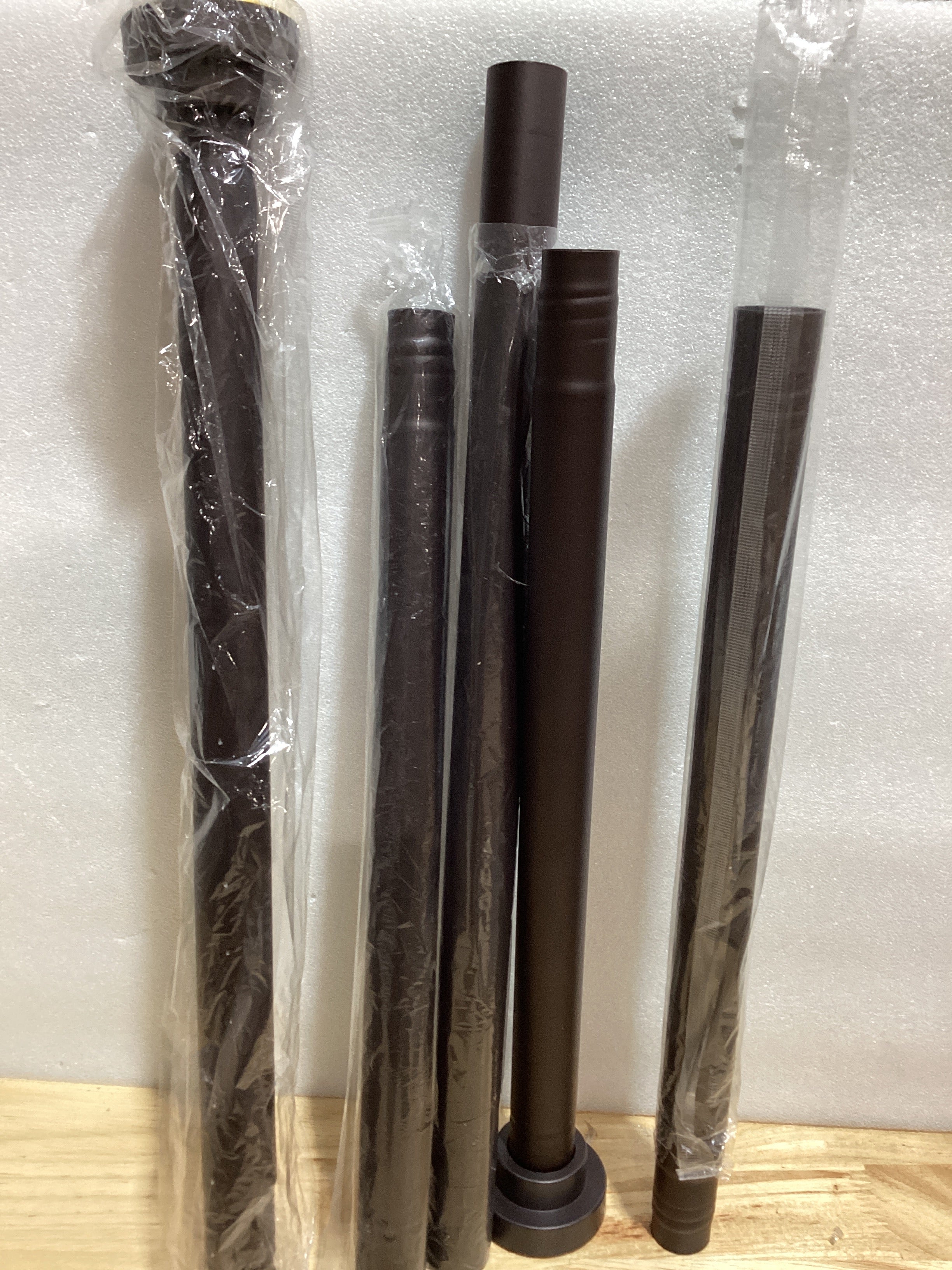 Mcrbeay Barra de cortina de ducha, barra de ducha resistente de 1 pulgada de diámetro, antideslizante, ajustable, de 28 a 74 pulgadas, sin taladro, barra de cortina de ducha