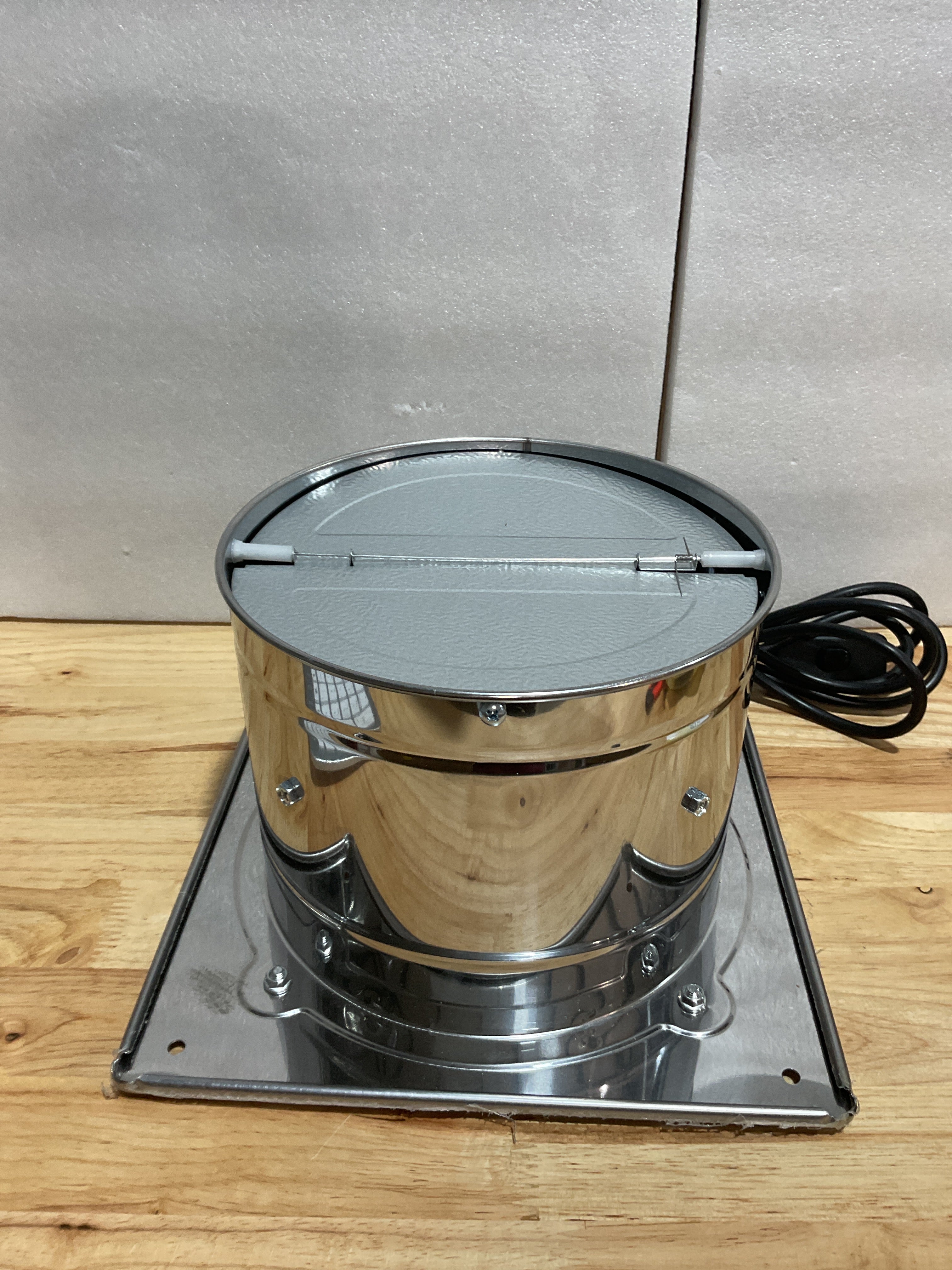 Extractor de Aire HG Power 8" 576CFM — Ventilador de Pared para Cocina, Garaje, Sótano y Ático (Plateado)