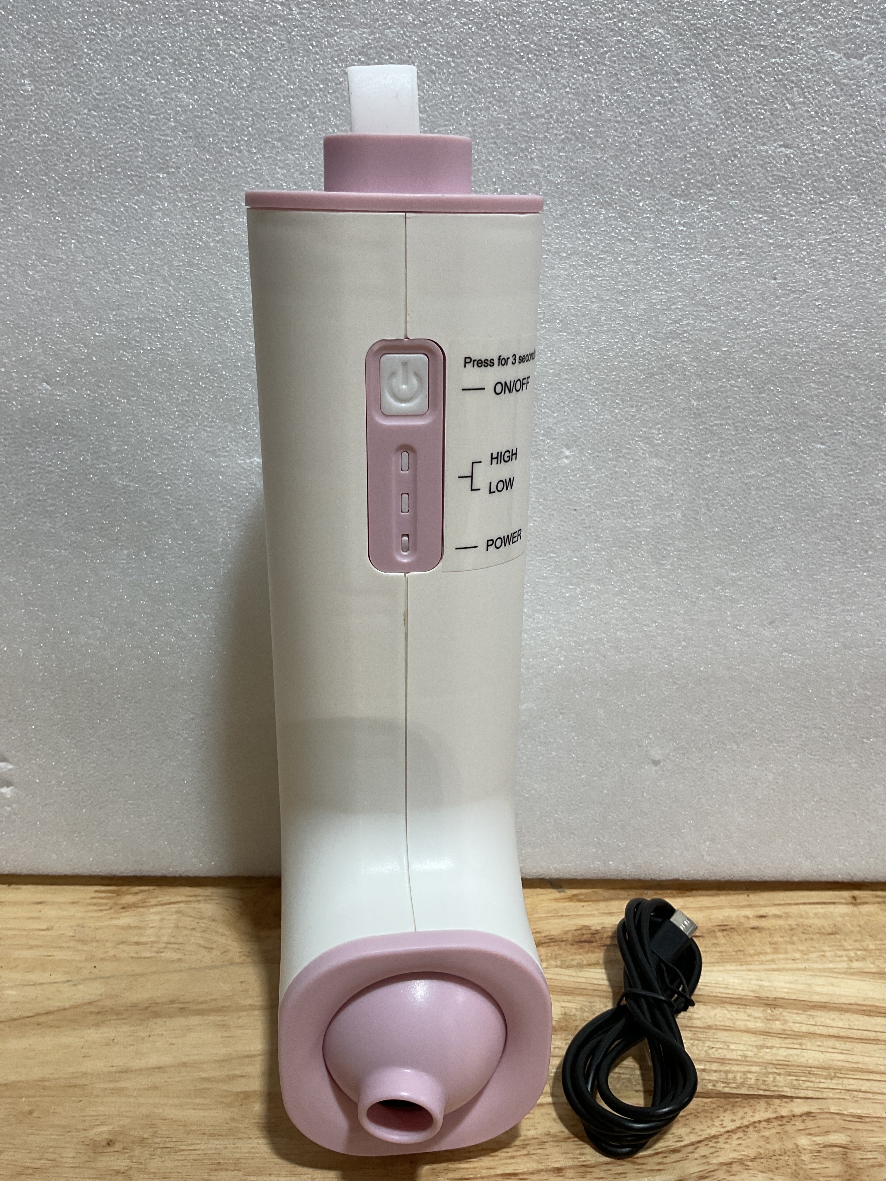 Jet Spa Recargable para Bañera KokoSelene – Burbujas y Masaje Relajante para Uso Diario en Casa (Blanco/Rosa)