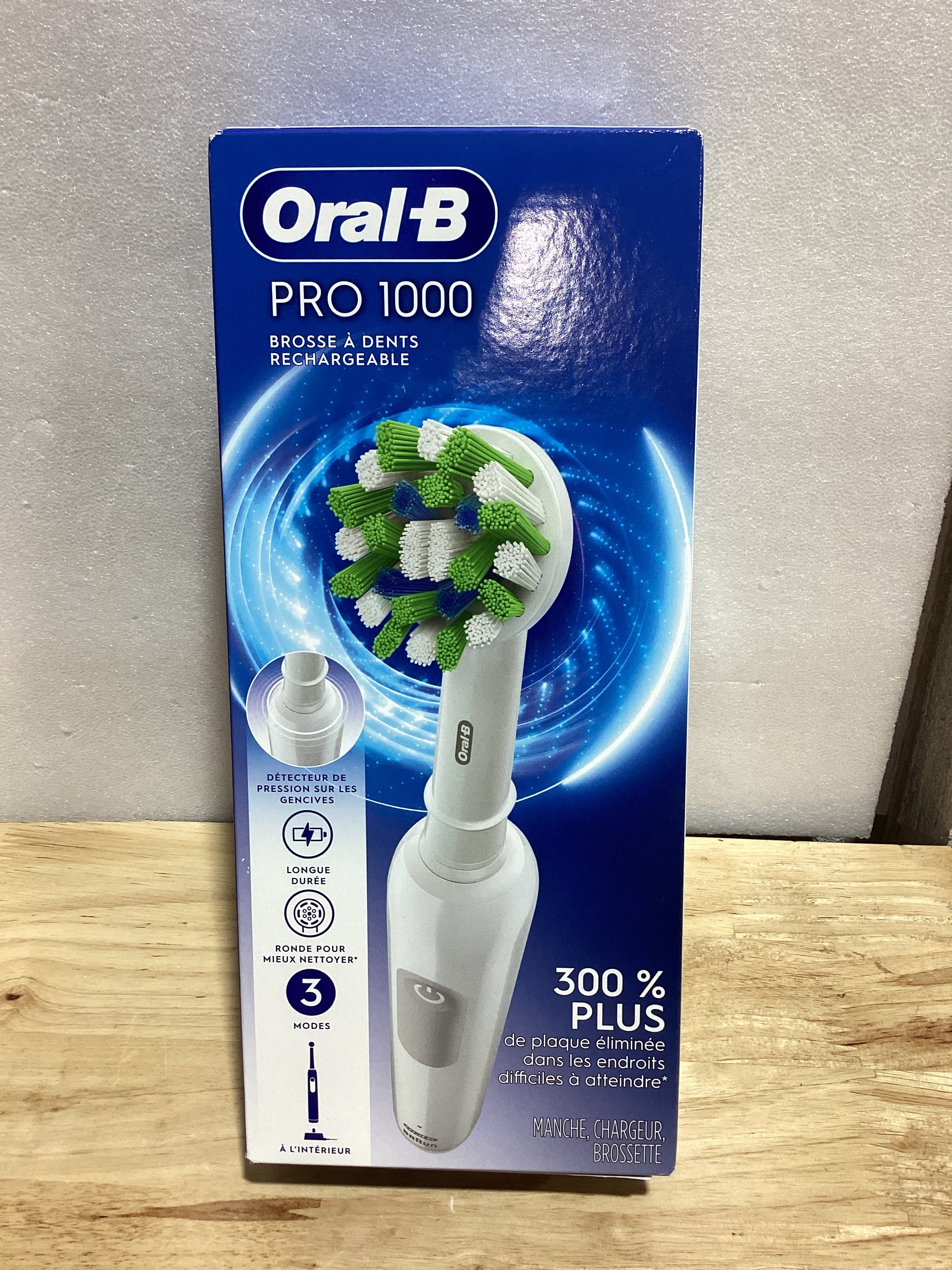 Oral-B Pro 1000 Cepillo de Dientes Eléctrico Recargable – Limpieza Superior, Color Blanco