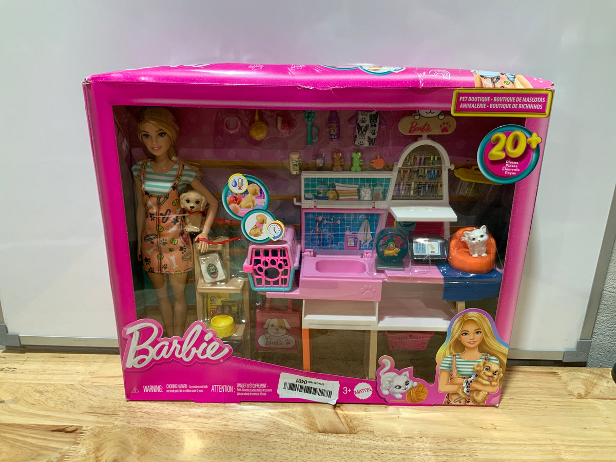 Barbie – Muñeca Rubia y Boutique de Mascotas con 4 Mascotas, Función de Cambio de Color y +20 Accesorios (GRG90)