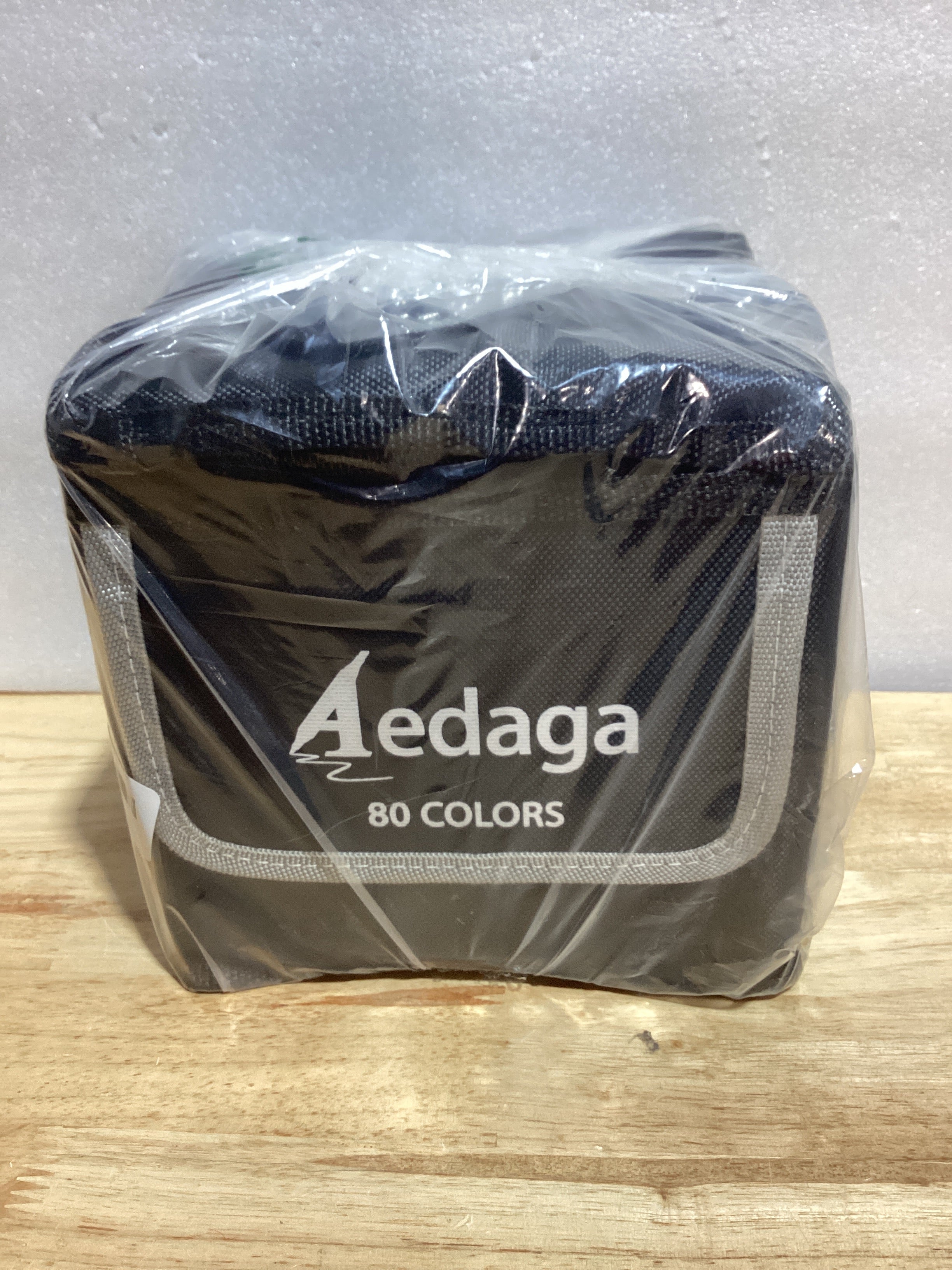 Marcadores de Alcohol AEDAGA 80 Colores Doble Punta — Con App Gratuita, Estuche con Soporte, Para Artistas y Adultos