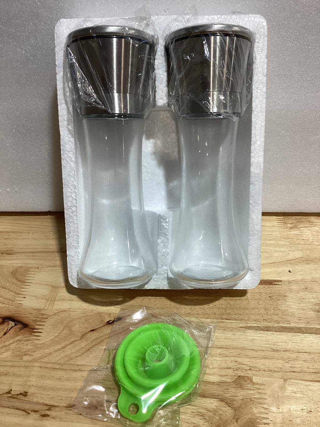 Molinillo de Pimienta O Sal 2Pcs: Multifuncional Moledor de Especias de Acero Inoxidabley Vidrio con Rudeza Ajustable para Pimienta, Especias o Sal Marino (6 oz/180 ml) ﻿