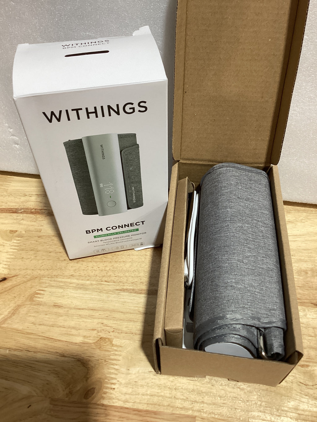 Withings BPM Connect – Tensómetro Digital de Brazo | Monitor de Presión Arterial y Frecuencia Cardíaca | WiFi y Bluetooth | Compatible iOS y Android | Aprobado FDA