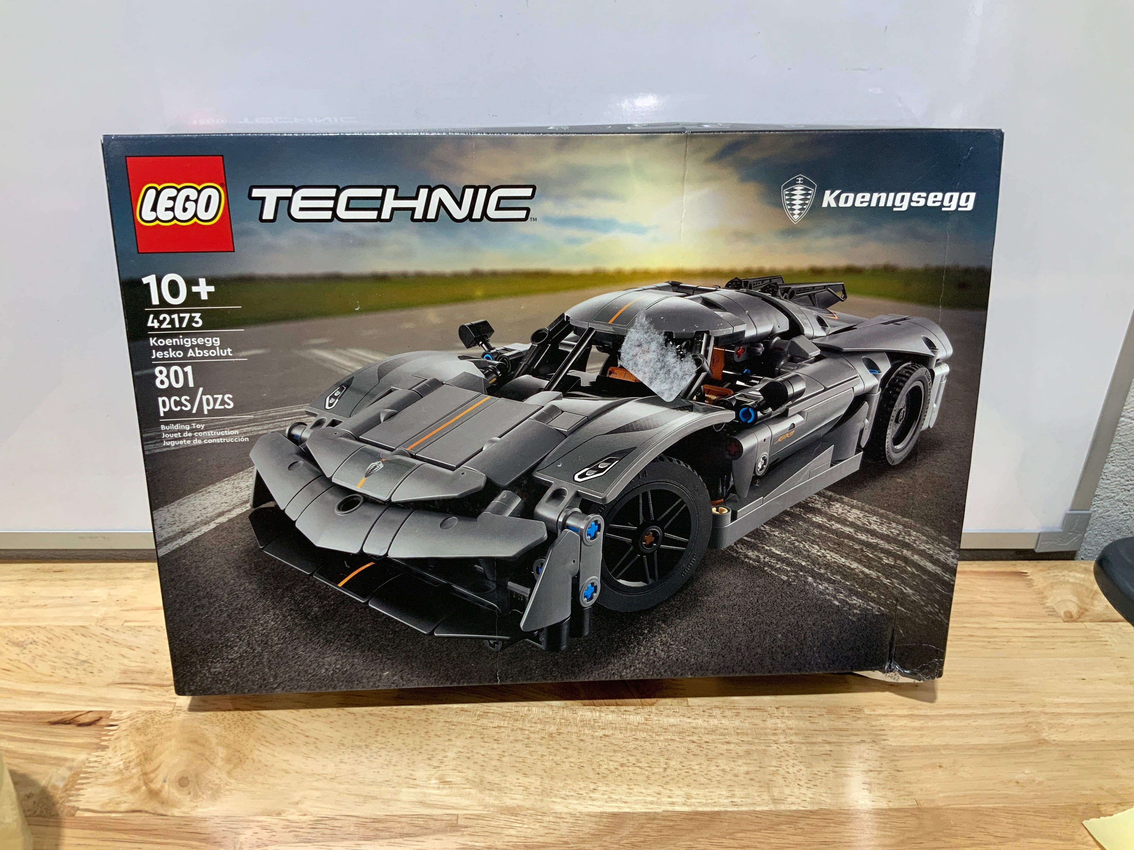 LEGO Technic Koenigsegg Jesko Absolut Grey Hypercar, set de construcción de coche deportivo para niños y niñas, carreras de vehículos para niños, kit de modelo para construir, coche deportivo de juguete, regalo para entusiastas del motor, 42173 