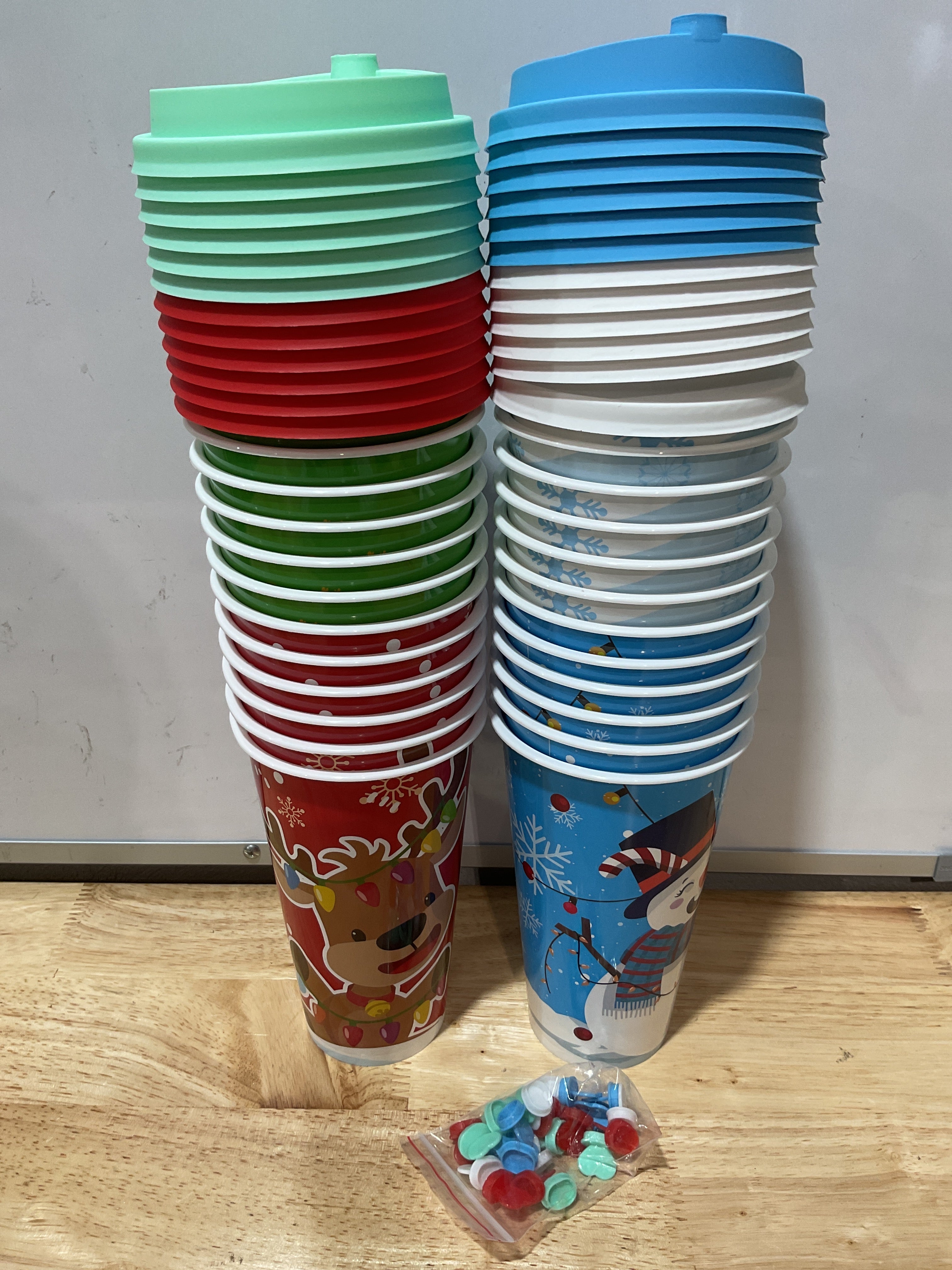 Vasos Navideños FZR Legend 24 Pcs – 16oz Luminosos para Fiestas y Niños