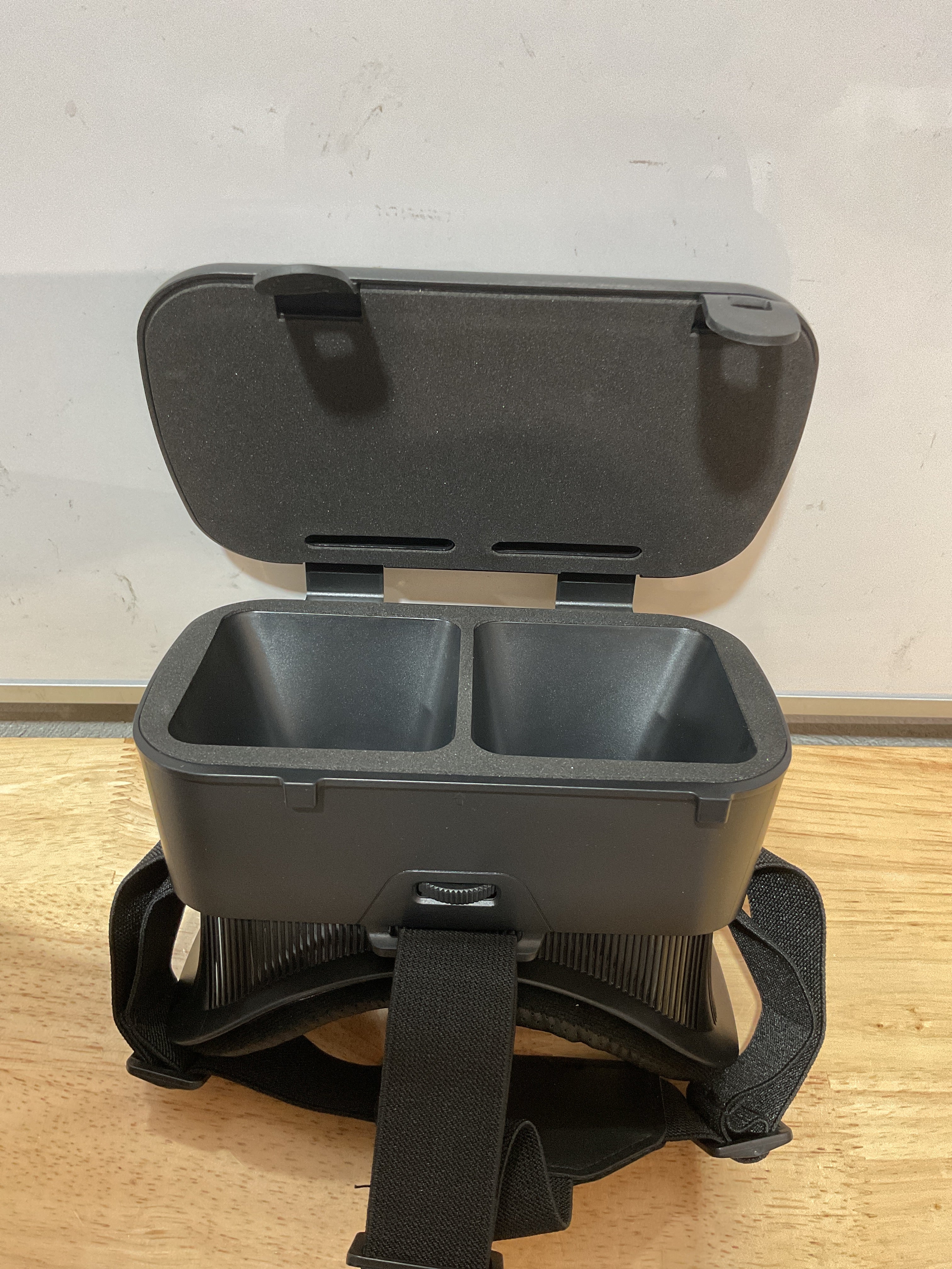 Visor VR Orzly para Nintendo Switch y Switch OLED | Lentes Ajustables | Edición Gift Box Negro