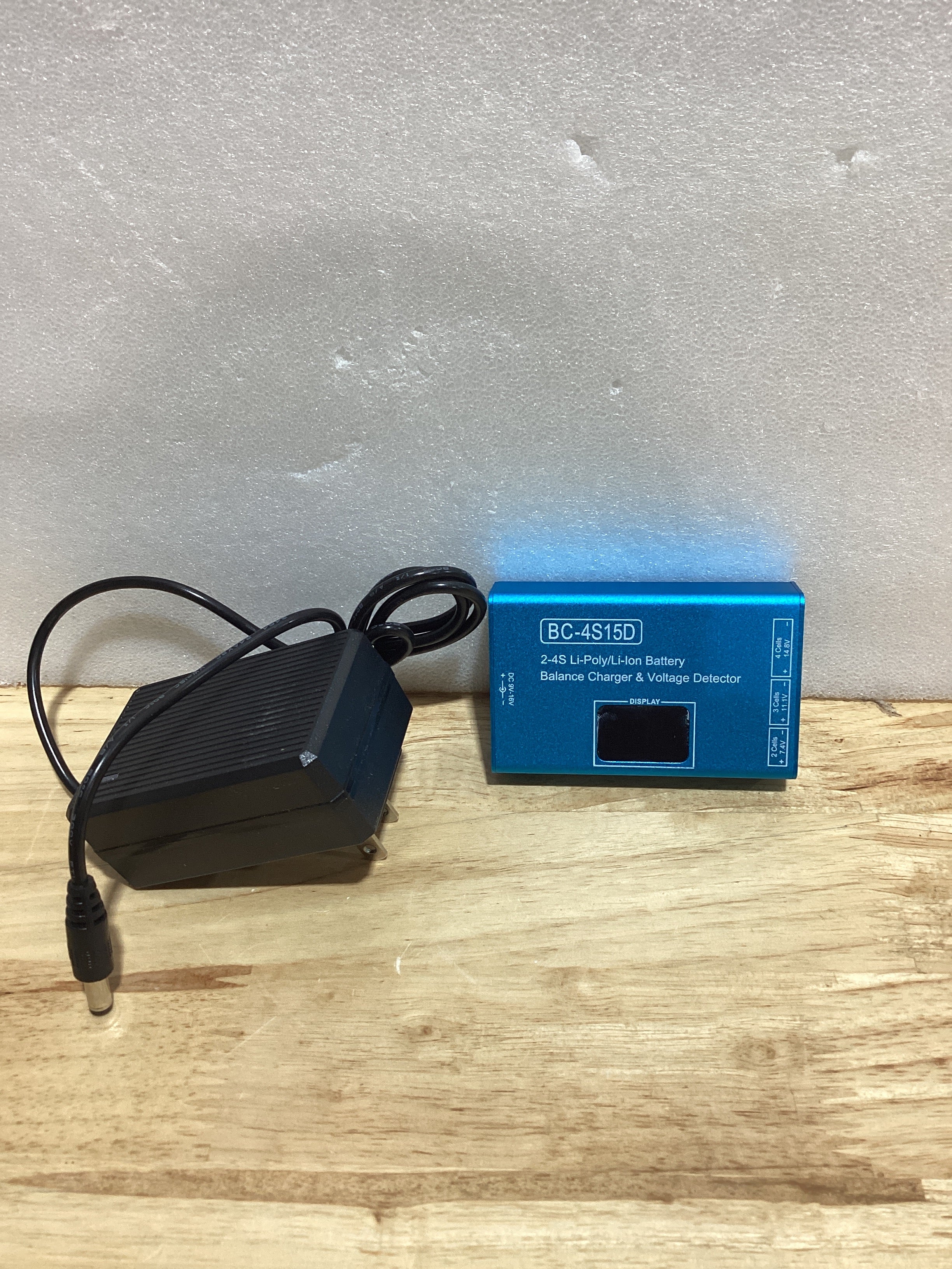 Cargador Inteligente Balance LiPo/Li-Ion para Airsoft y RC — 7.4V 11.1V 14.8V, 2S 3S 4S, con Verificador de Batería