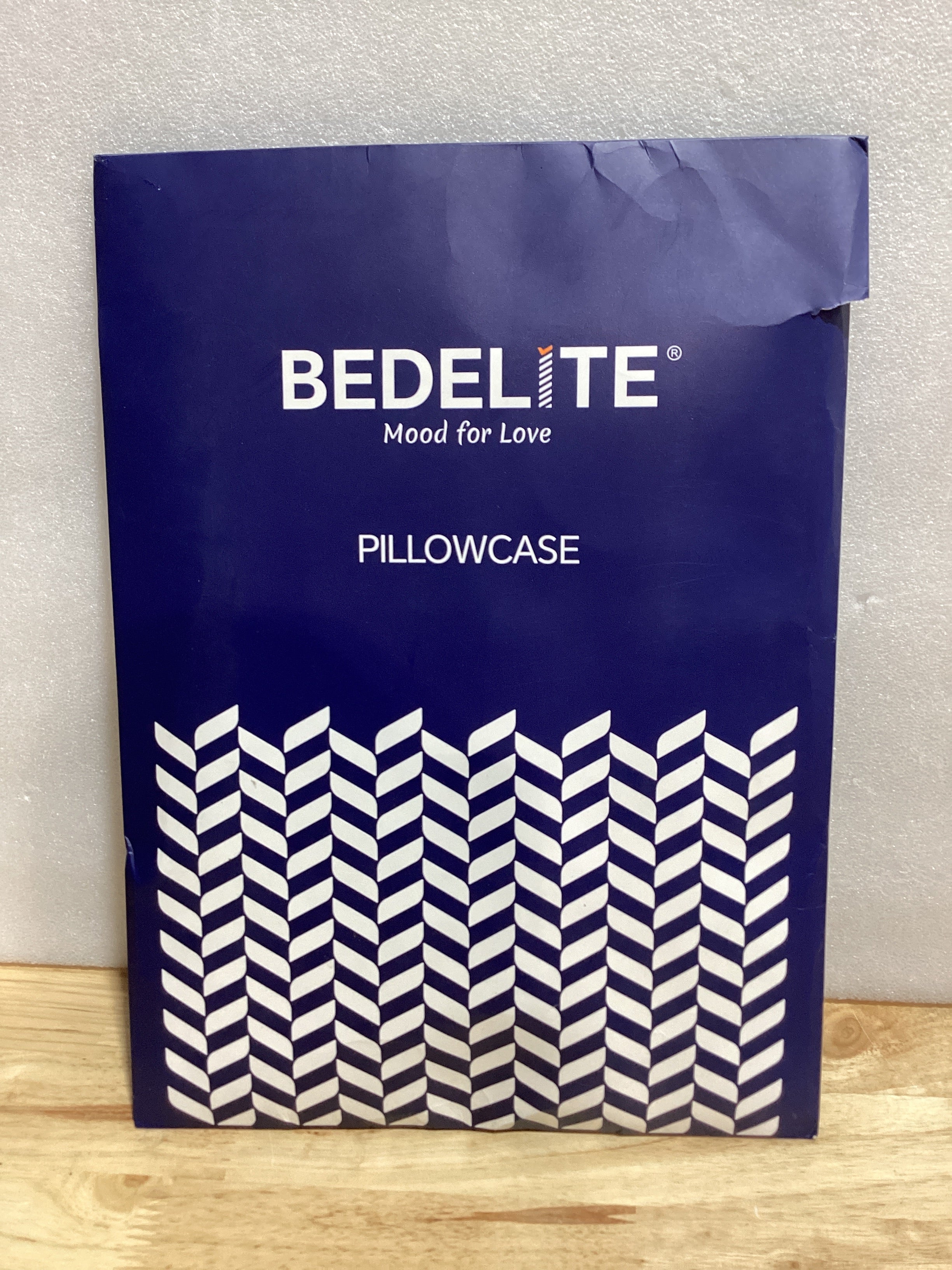BEDELITE - Fundas de almohada, rayón de bambú, frescas y transpirables, para personas calurosas y con sudoración nocturna, largas, suaves y sedosas (color crema, 20 x 54 pulgadas)