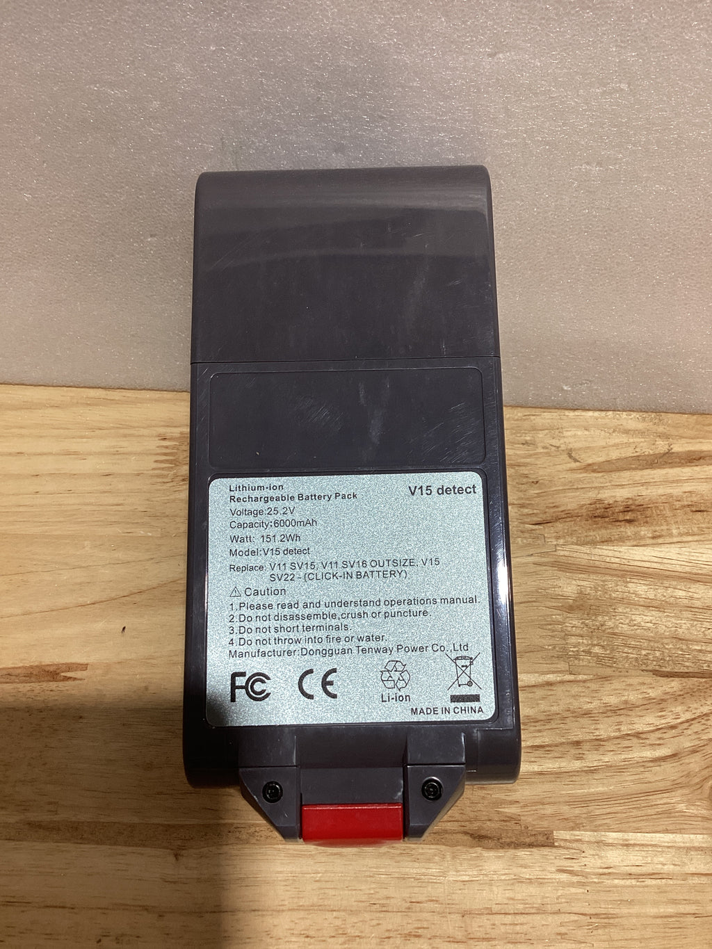 Batería de Repuesto 6000mAh 25.2V para Dyson V11 y V15 QUASYREALIM – Instalación Click-in, Compatible con Extra, Absolute, Animal, Torque Drive y Outsize