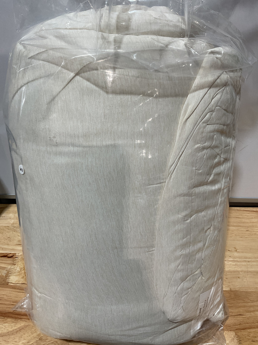 Edredón CozyLux California King — Juego de 3 Piezas Beige Suave