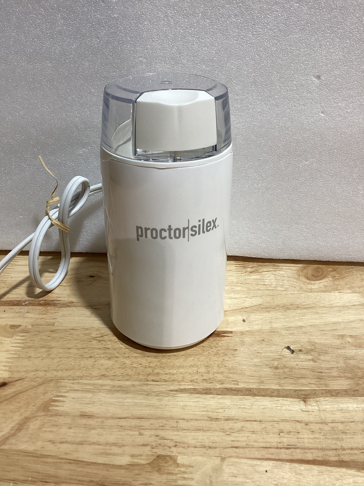 Molino de Café Eléctrico Proctor Silex — Cuchillas de Acero Inoxidable, 12 Tazas, Color Blanco