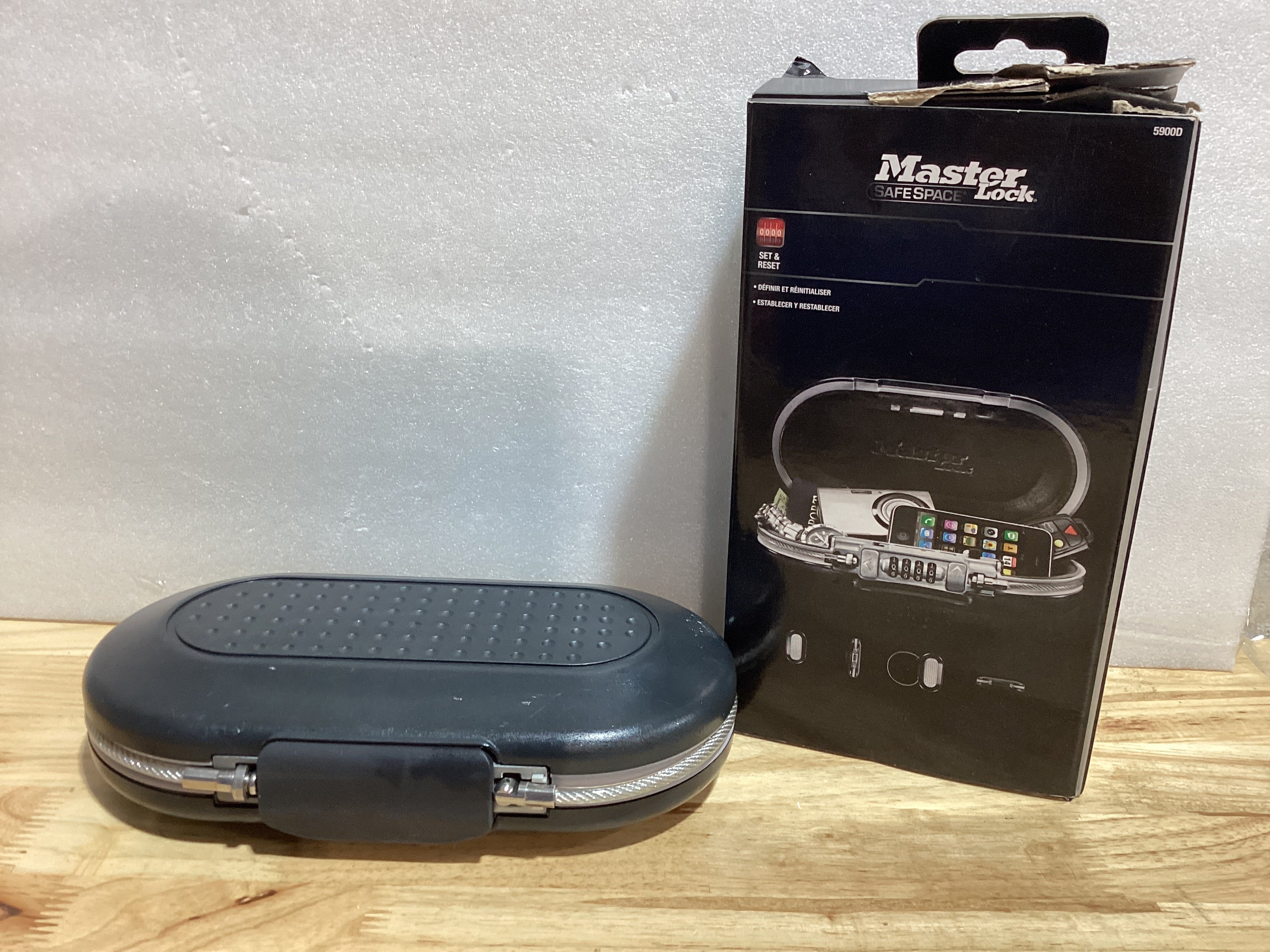 ⚠️ PRESENTA RAYADURAS (NO AFECTA SU FUNCIÓN) – Master Lock Caja de Seguridad Pequeña Portátil 5900D, Gris Plomizo