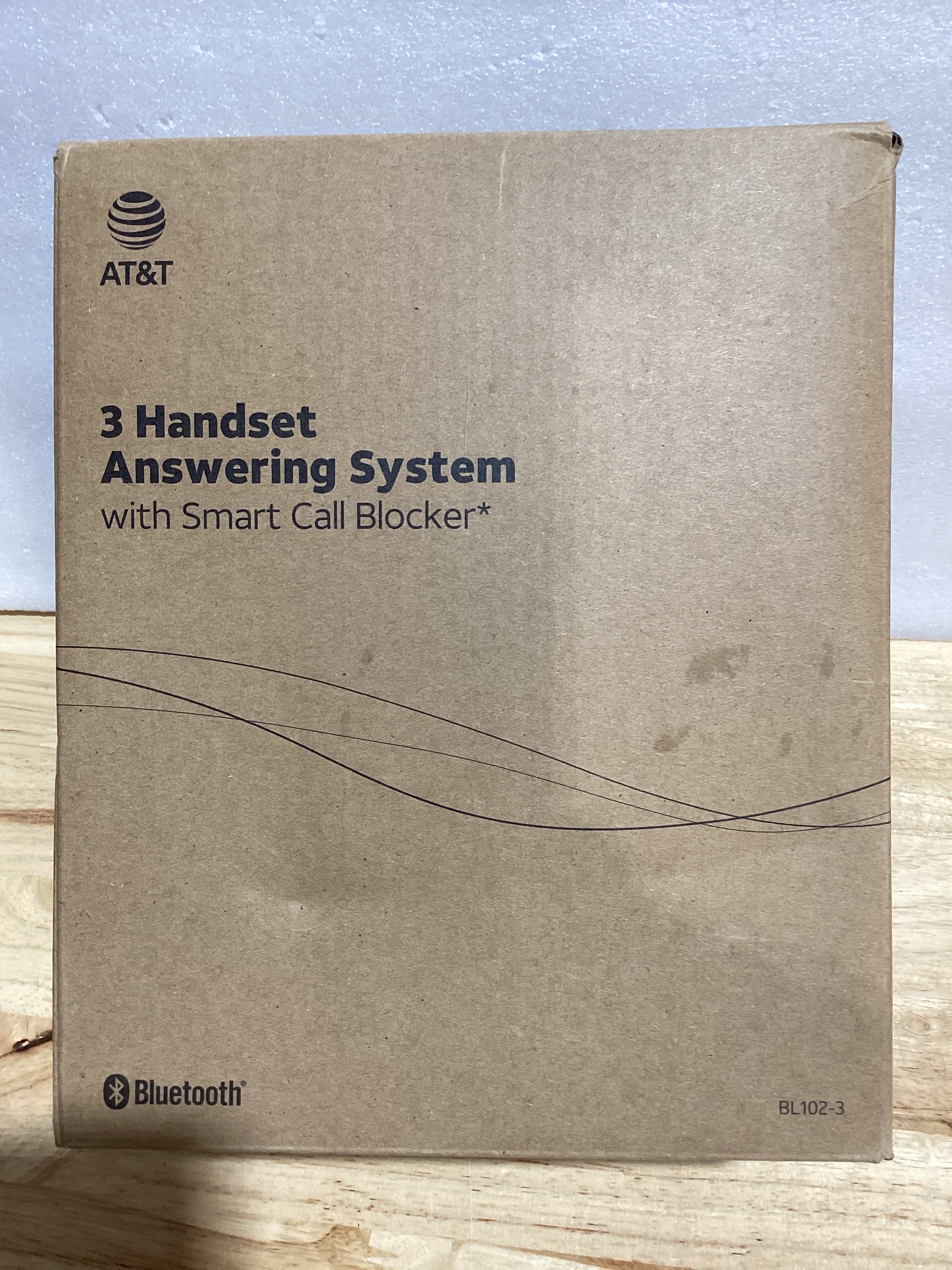 AT&T BL102-2 DECT 6.0 - Juego de 2 teléfonos inalámbricos para el hogar con contestador