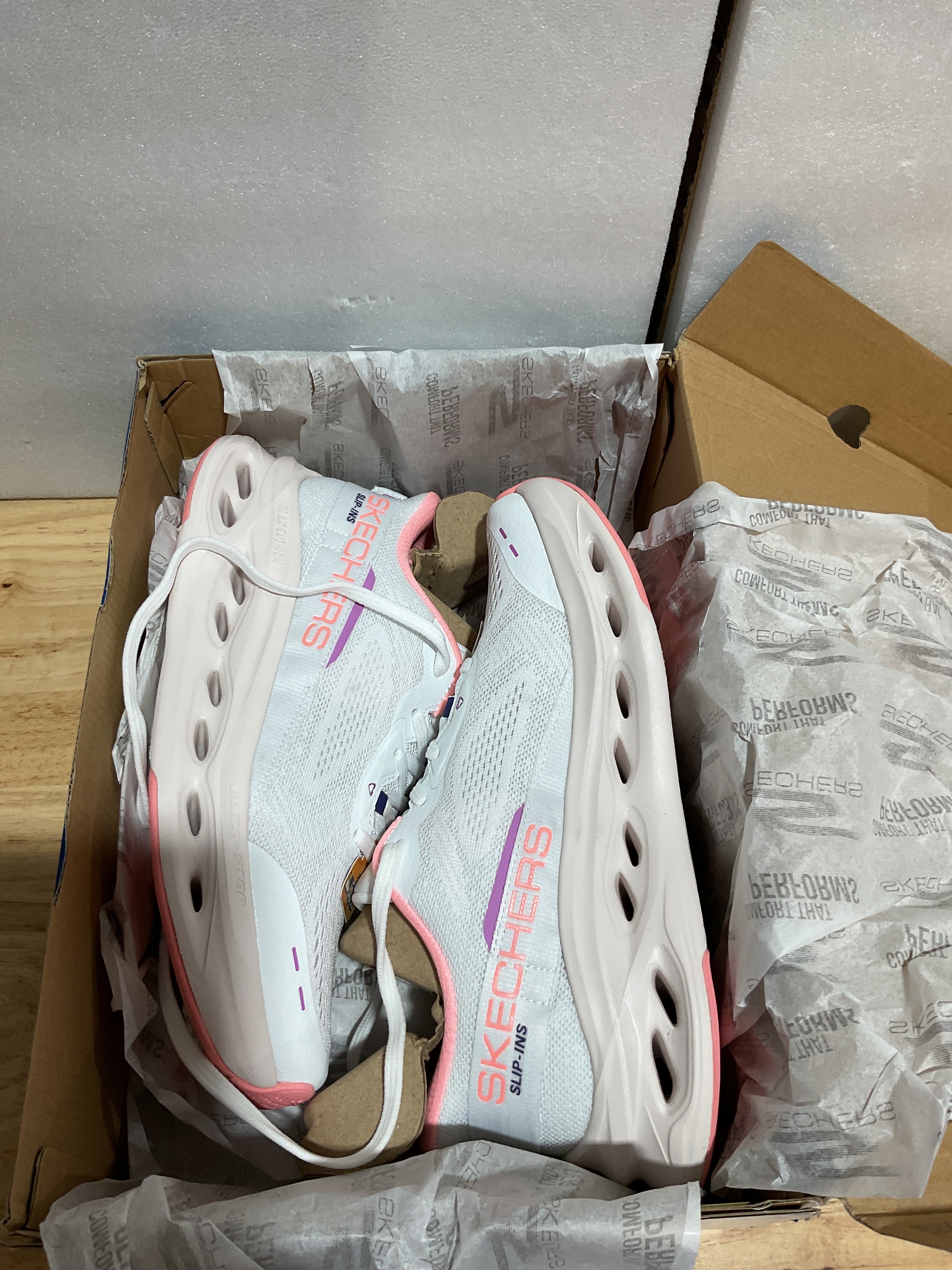 Tenis Skechers Mujer Max Cushioning Glide Step Slip-ins — Blanco/Rosa Talla 8