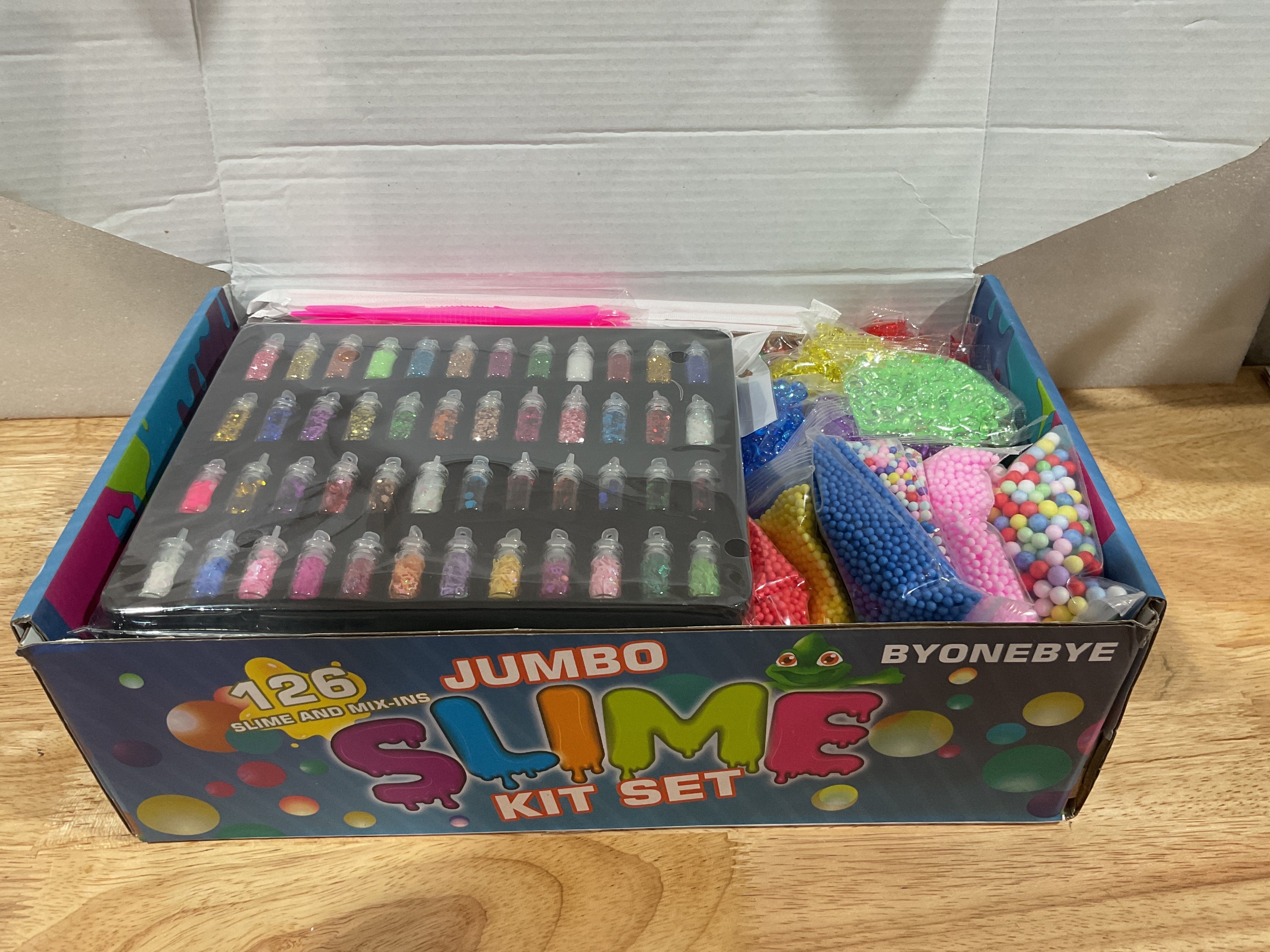 Kit Jumbo de Slime DIY 126 Piezas – 28 Slimes de Colores, Brilla en la Oscuridad, Para Niños 5+ Años