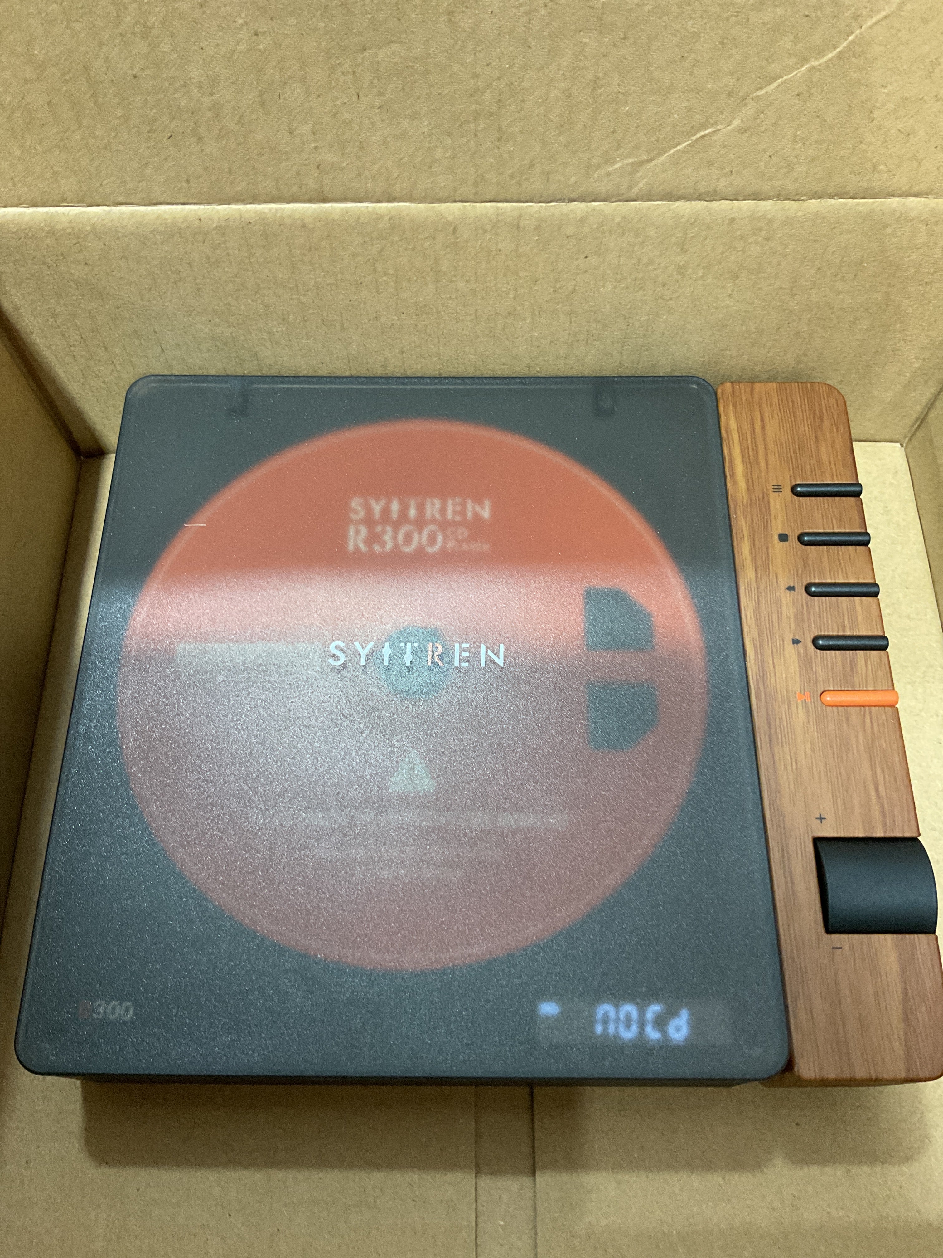 Reproductor CD Portátil syitren R300 Bluetooth Retro - Marrón