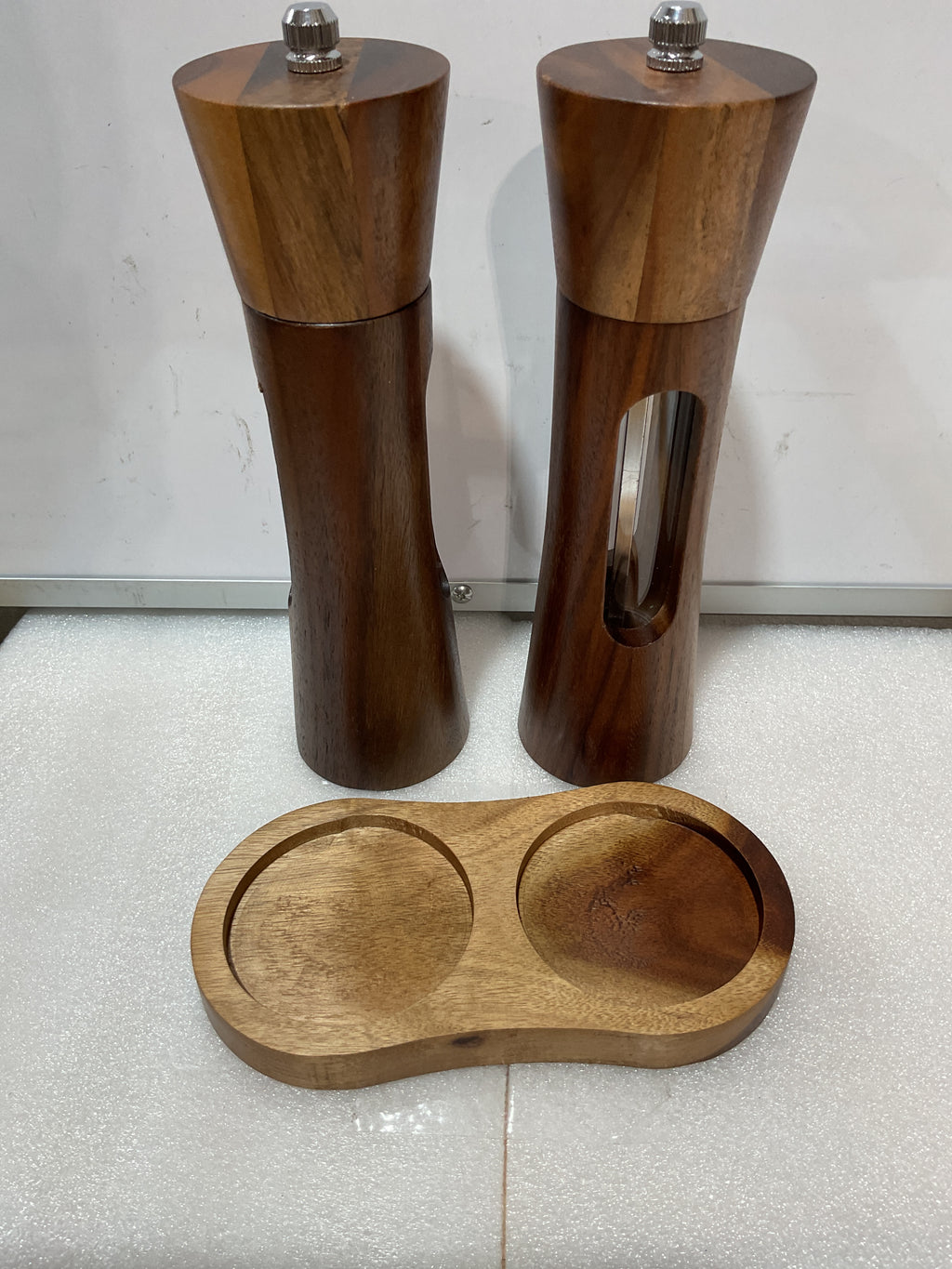 Molinillos de Sal y Pimienta de Madera con Bandeja — Set Manual 8 Pulgadas con Coarseness Ajustable