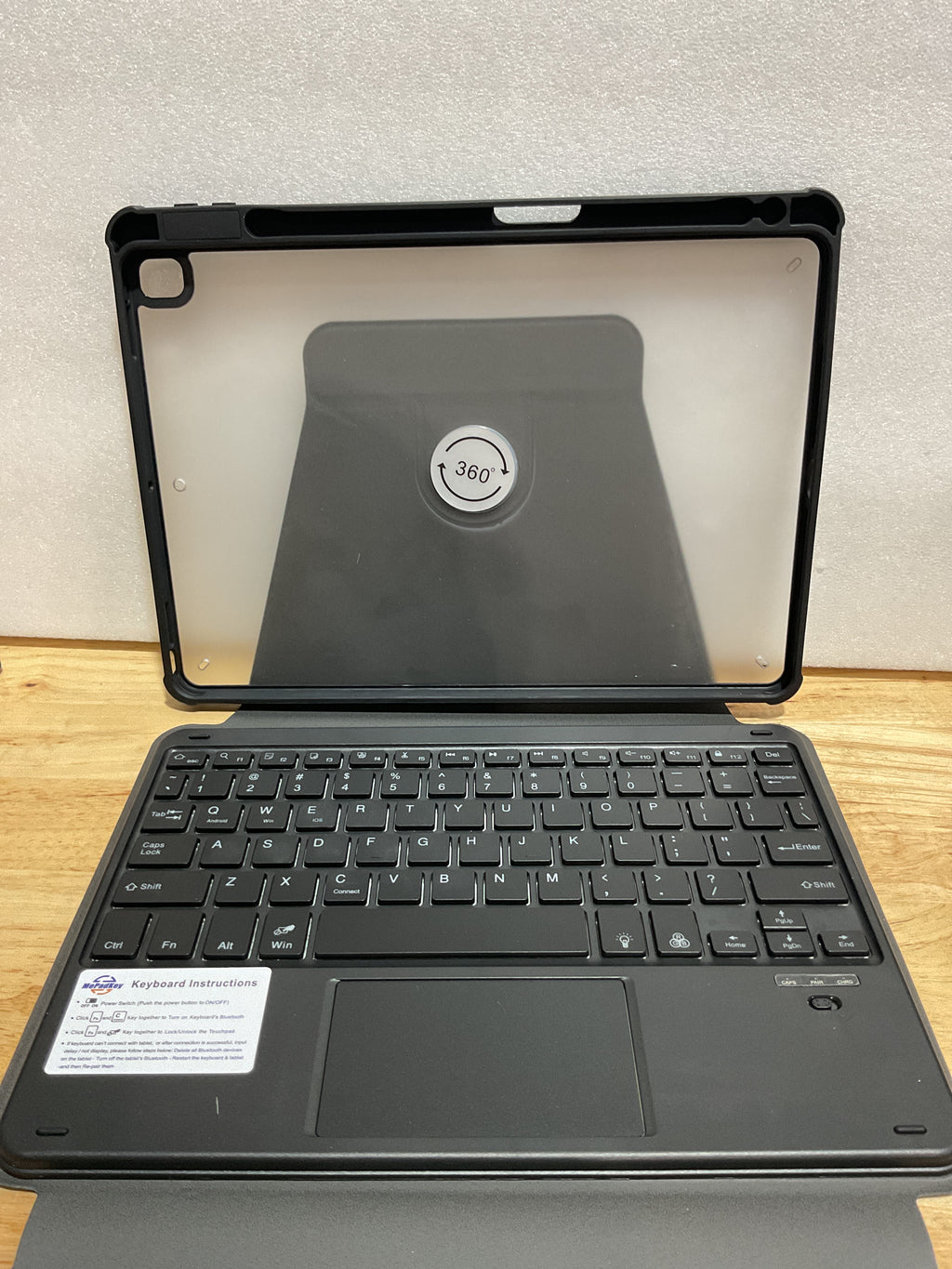 Funda con Teclado Táctil para iPad 10.2" – Retroiluminación Rainbow, Rotación 360° | Lulada