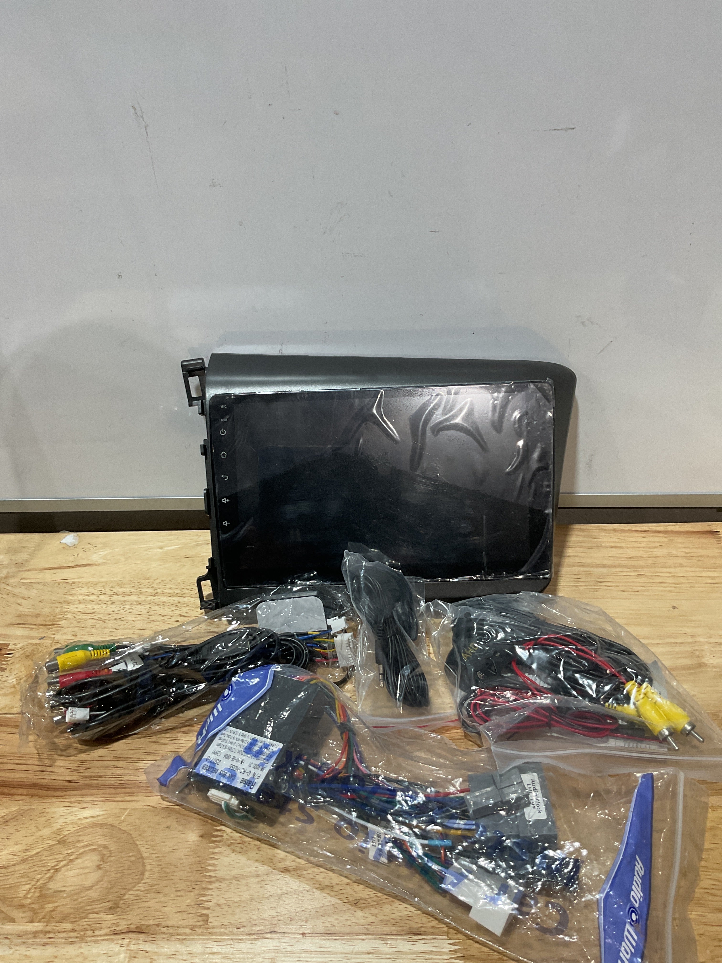 Radio Estéreo Leadfan para Honda Civic 2012 – Pantalla 9" CarPlay/Android Auto GPS WiFi Bluetooth | 2+32G