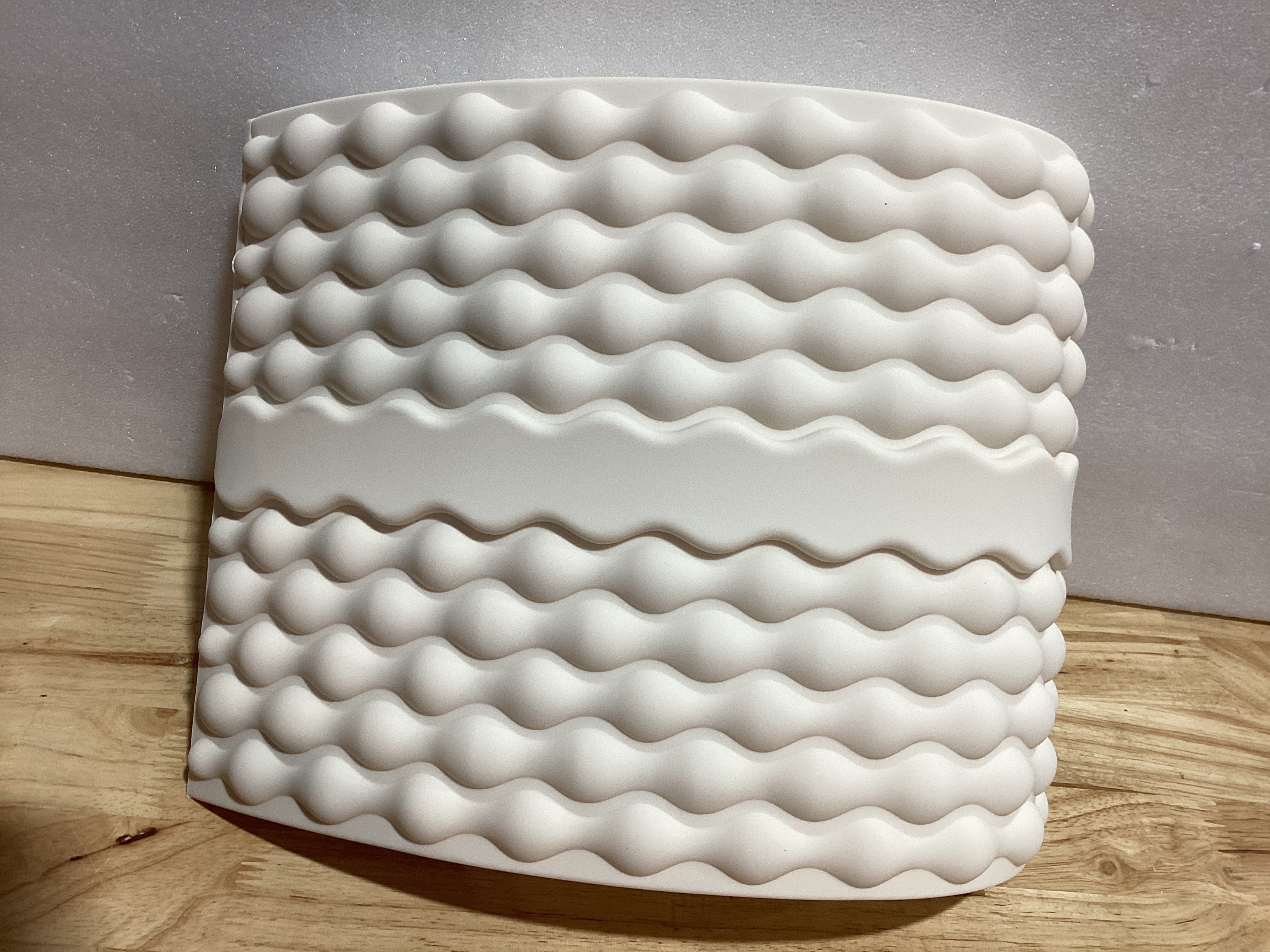 Almohada Terapéutica para Ciática – Terapia de Calor y Frío, Masaje Lumbar, 100% Natural y Ultra Suave