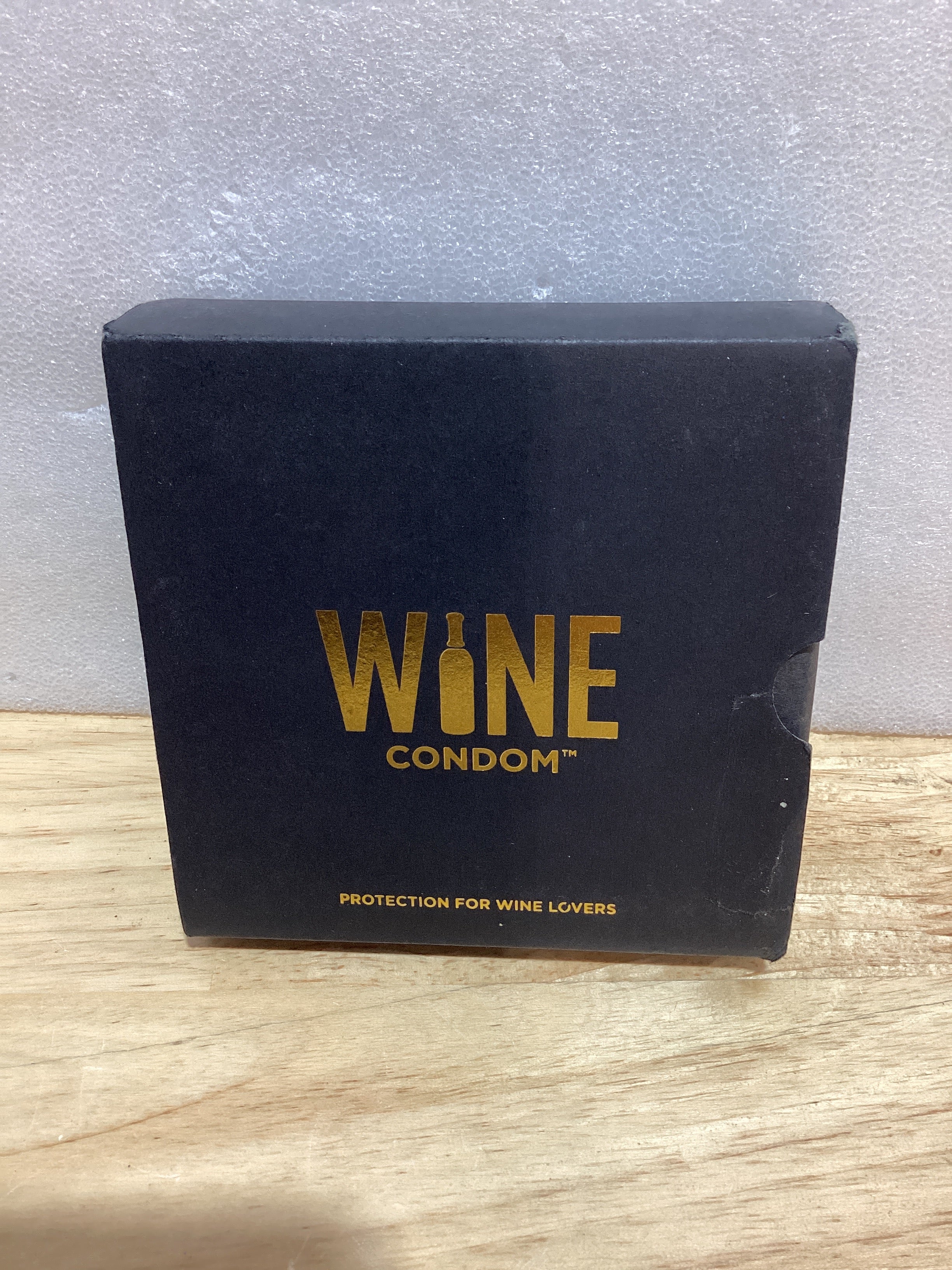 Los Condones Originales para Vino | Tapón para Botella de Vino y Bebida | Agarre Hermético | Prolonga la Frescura de las Bebidas | Regalo de Novedad Divertido | 100% Látex de Caucho de Grado